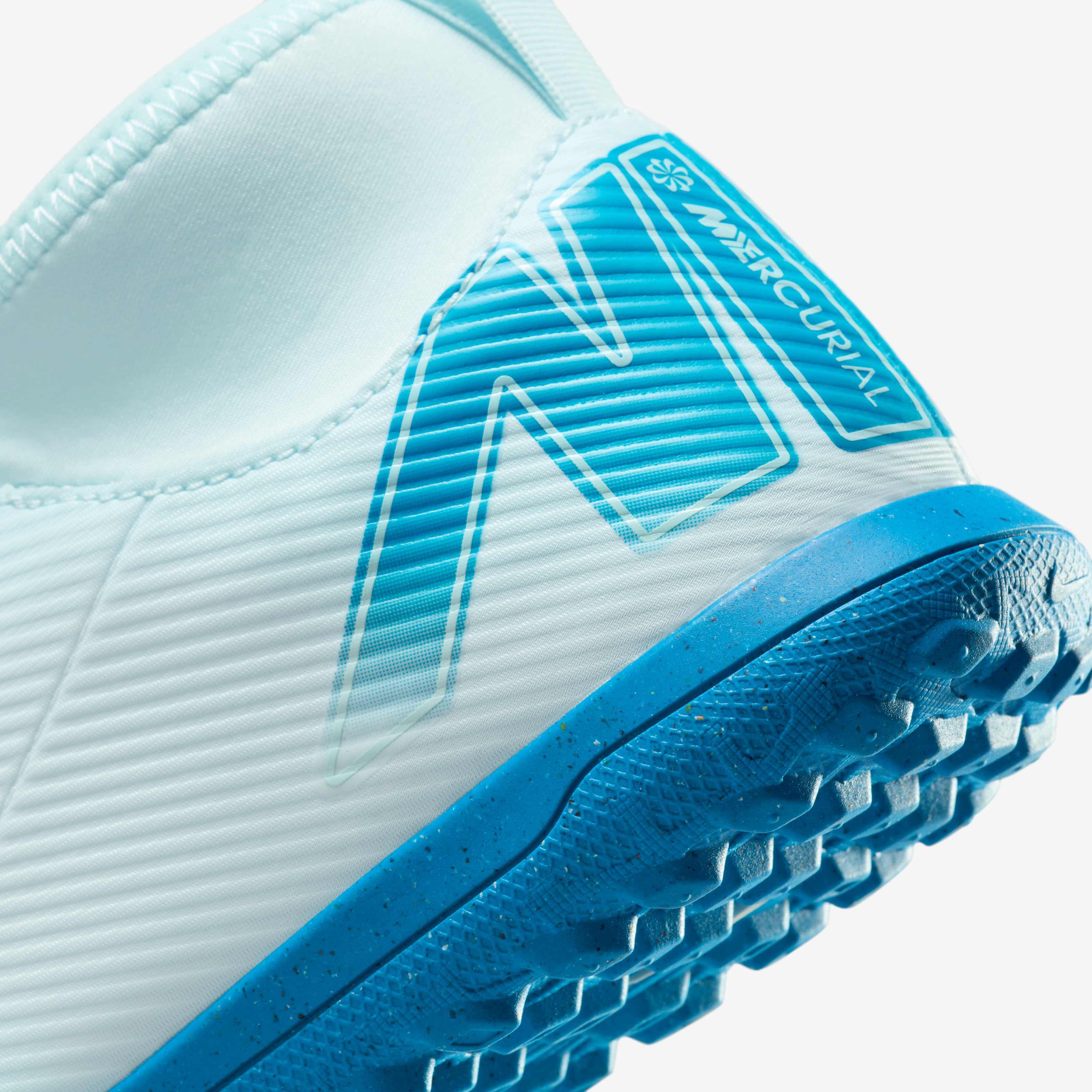 Nike Jr. Mercurial Superfly 10 Club image number 7