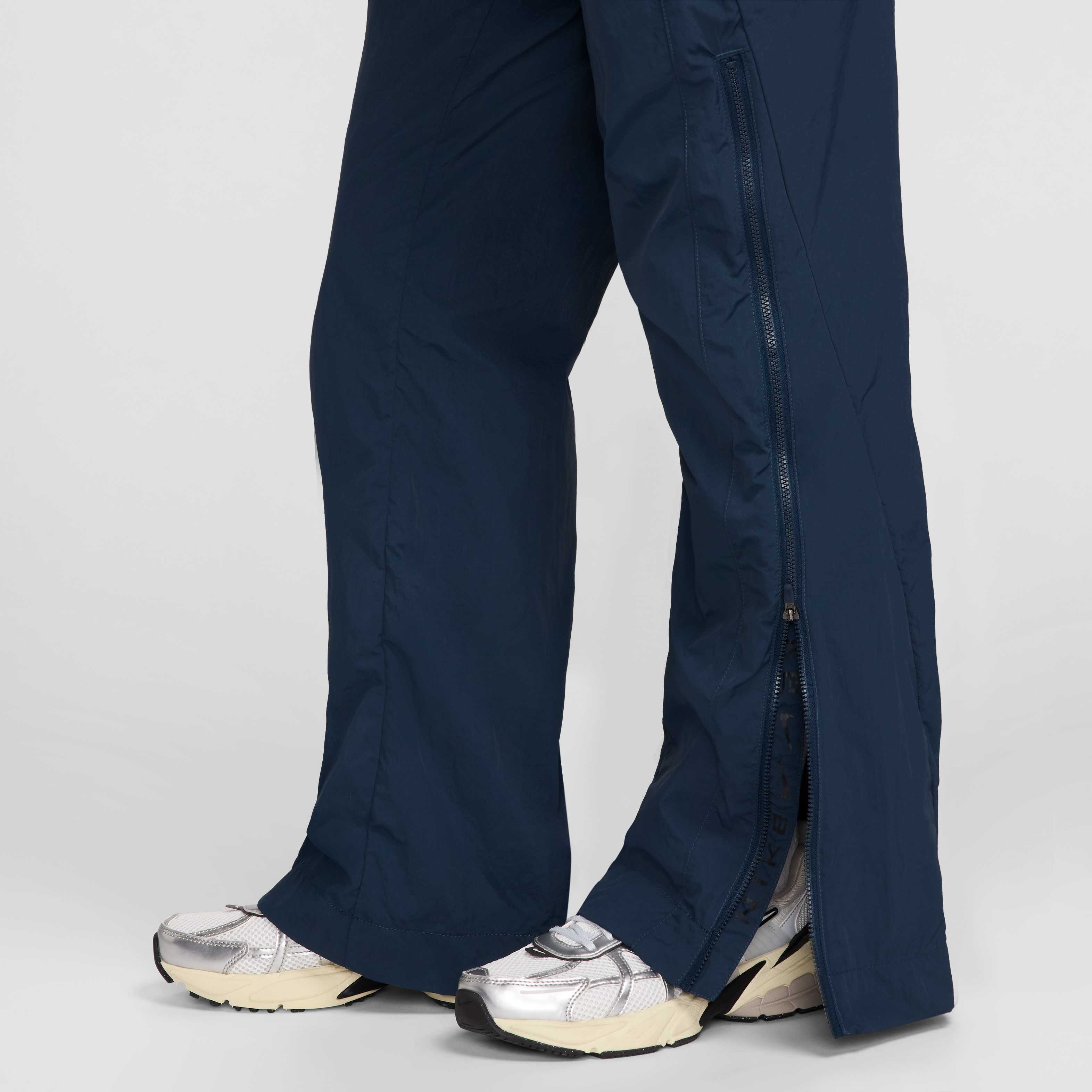 Nike Sportswear Collection image number 4