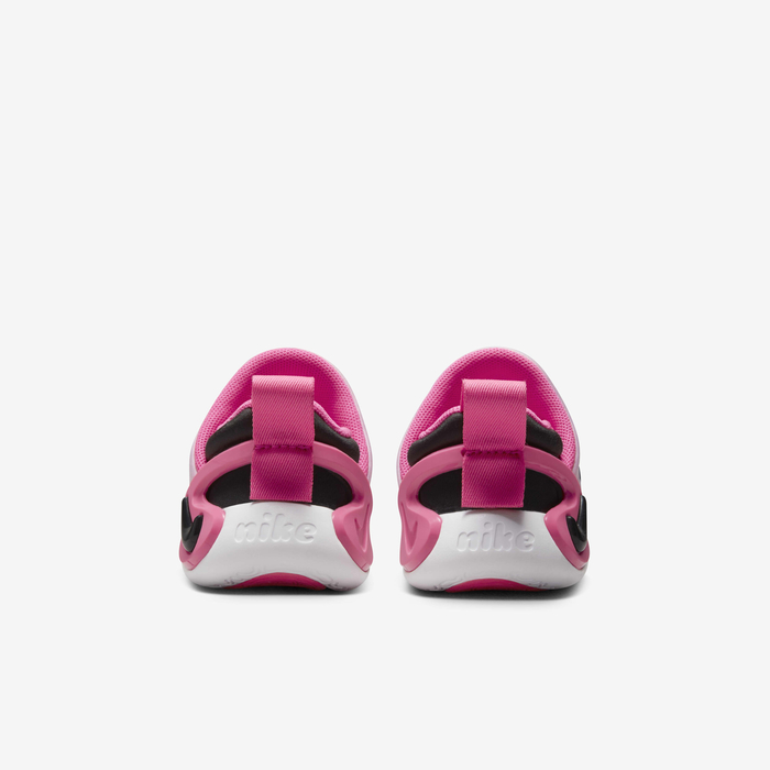 Nike Dynamo Go image number 5 Nike Dynamo Go image number 5