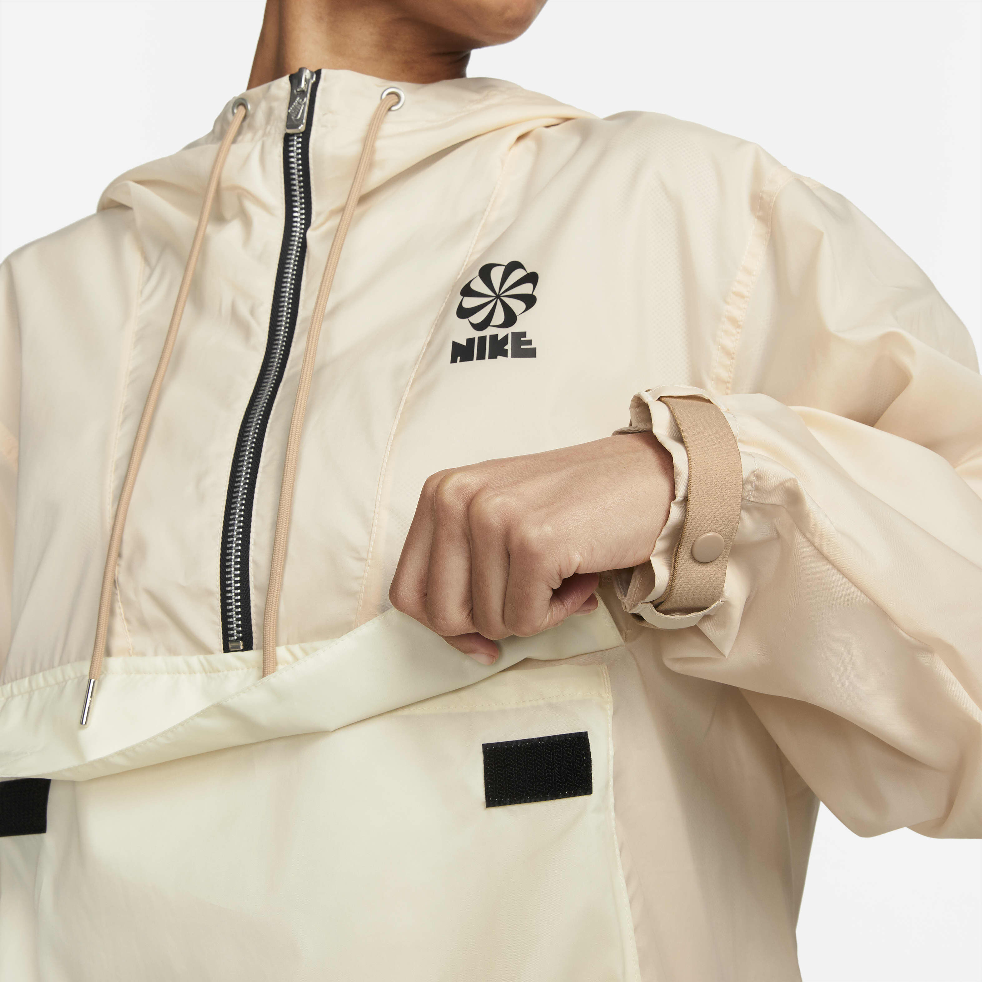 نايكي سبورتسوير سيركا 72 وايلدرانر image number 3