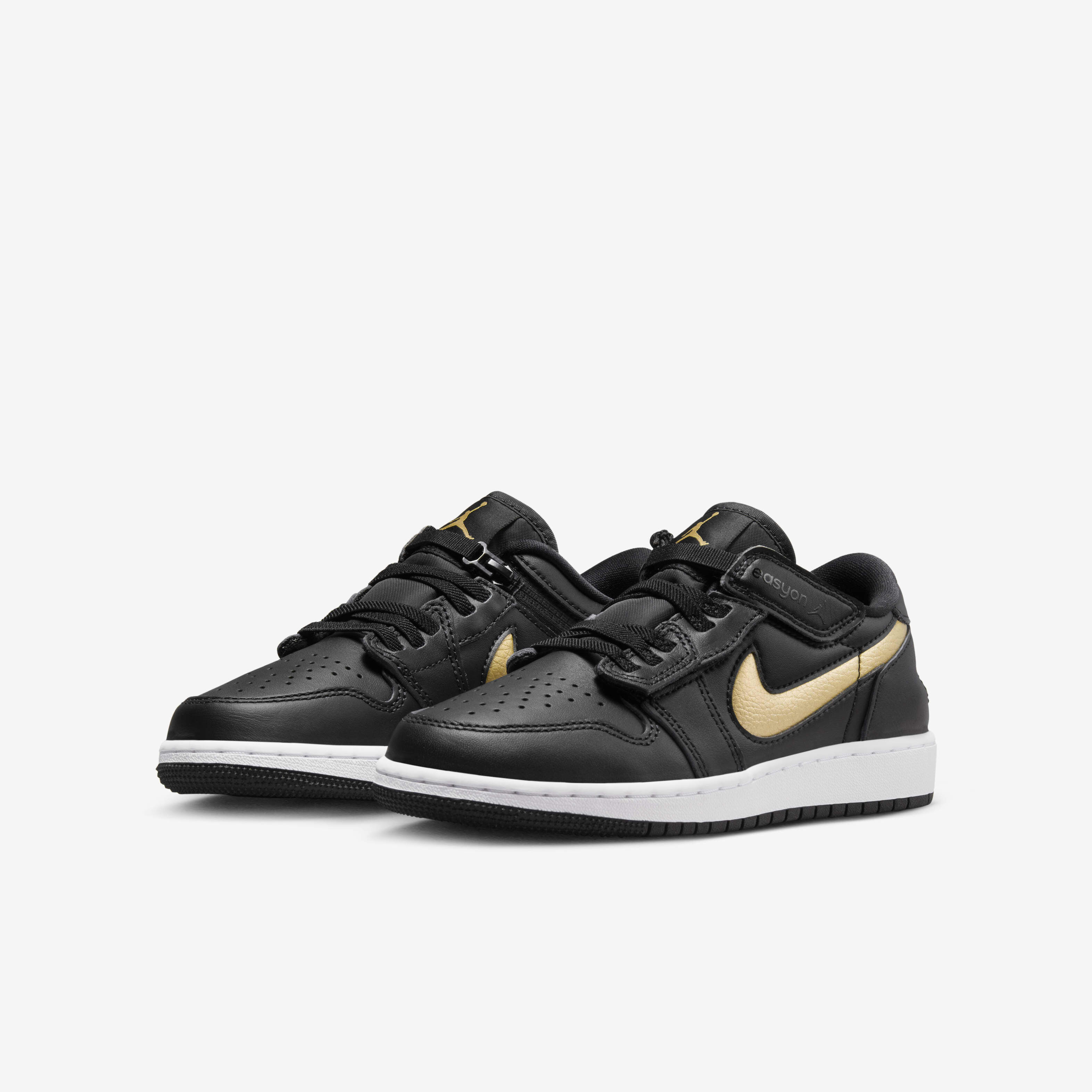 Air Jordan 1 Low FlyEase image number 4