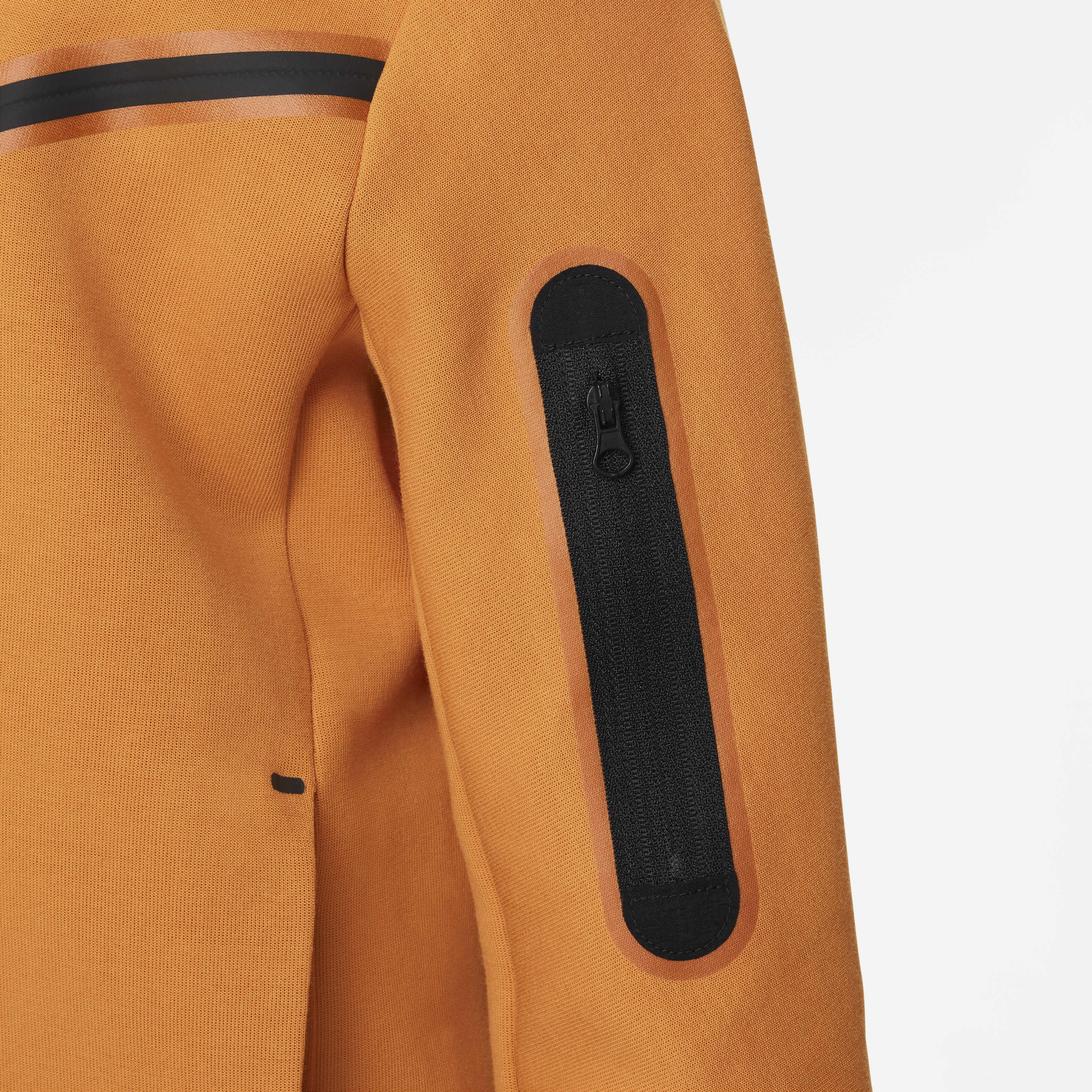 Nike Sportswear Tech Fleece image number 3