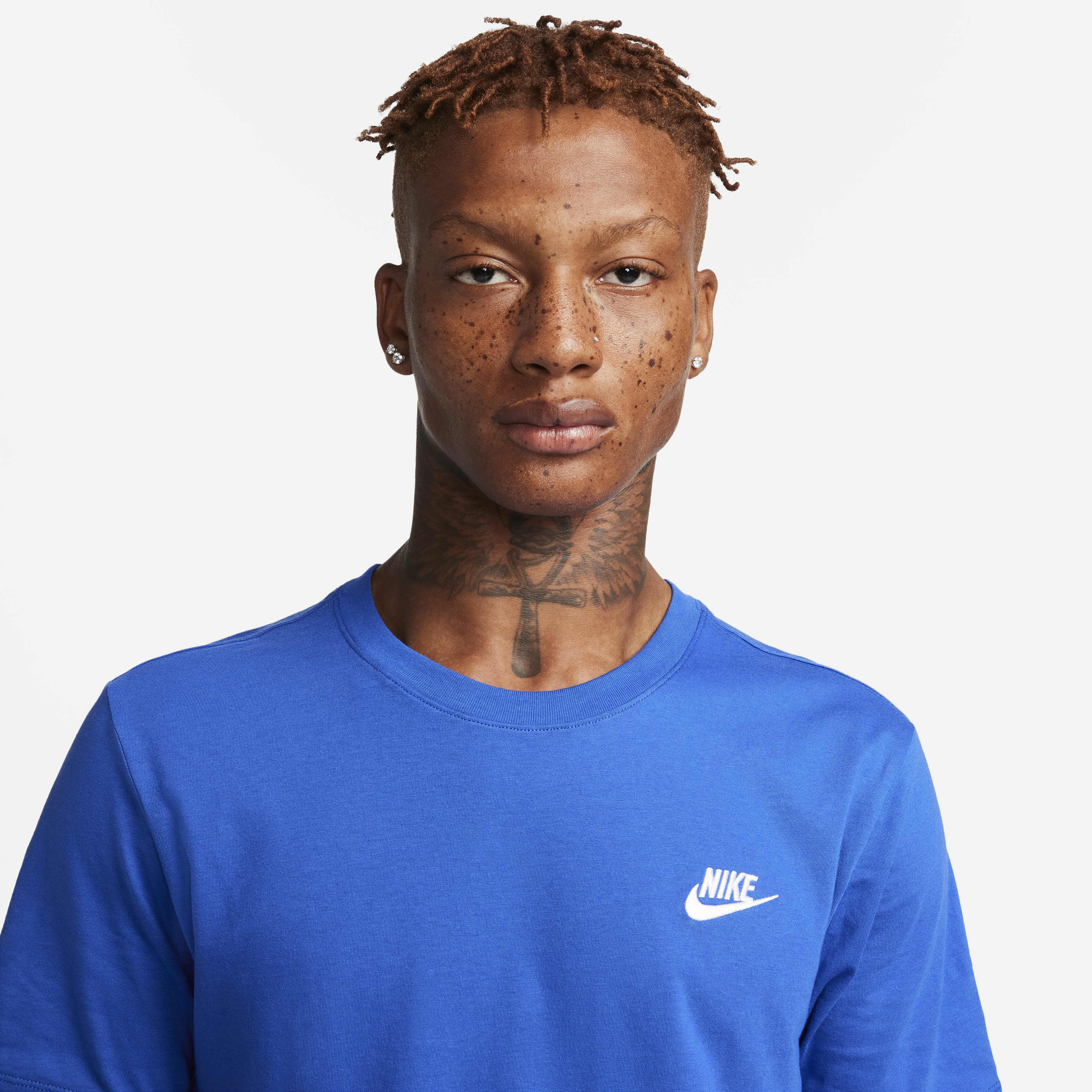 Nike t shirt price in qatar cheap