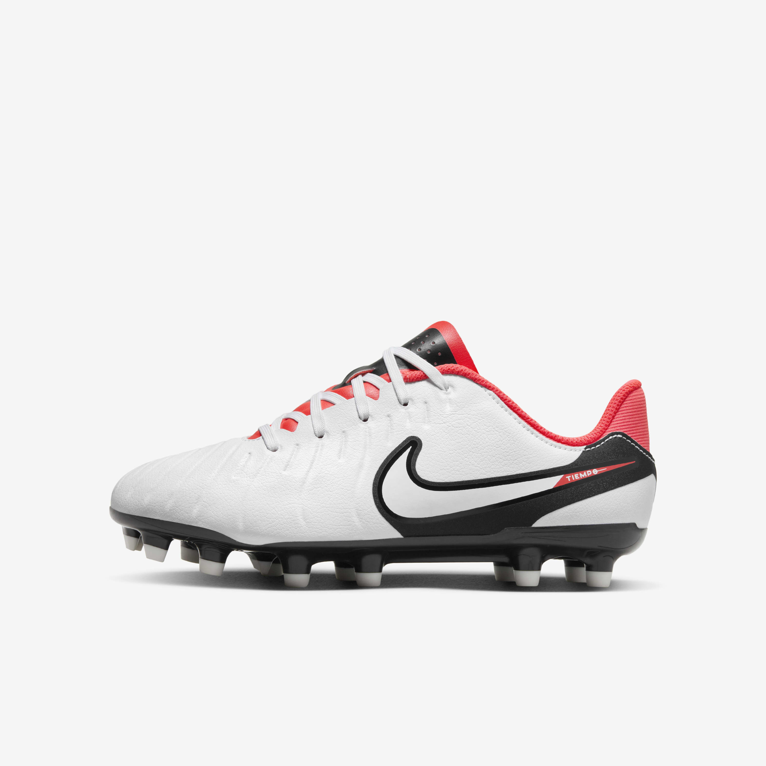 Nike Jr. Tiempo Legend 10 Academy image number 0