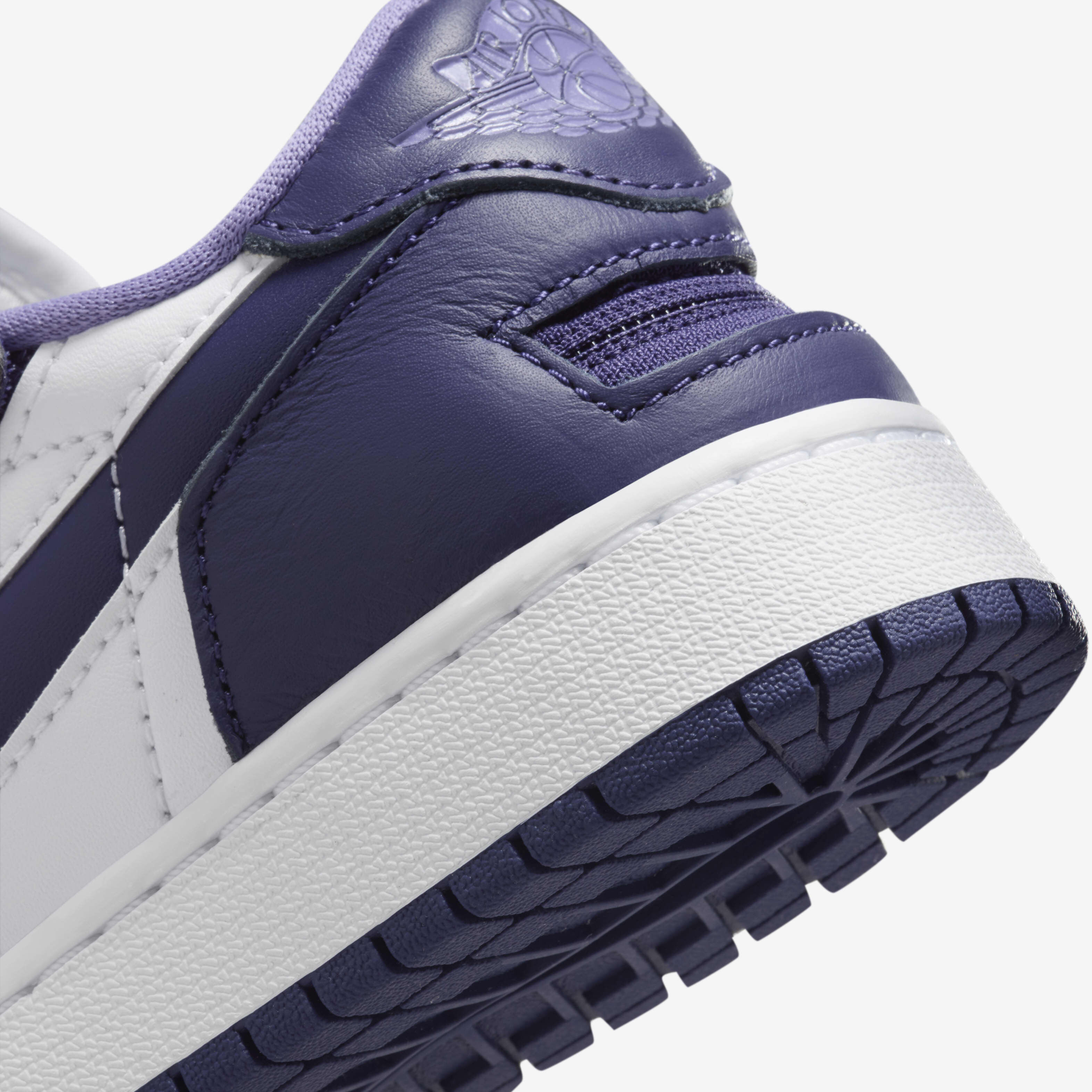 اير جوردن 1 لو فلاي ايز image number 7