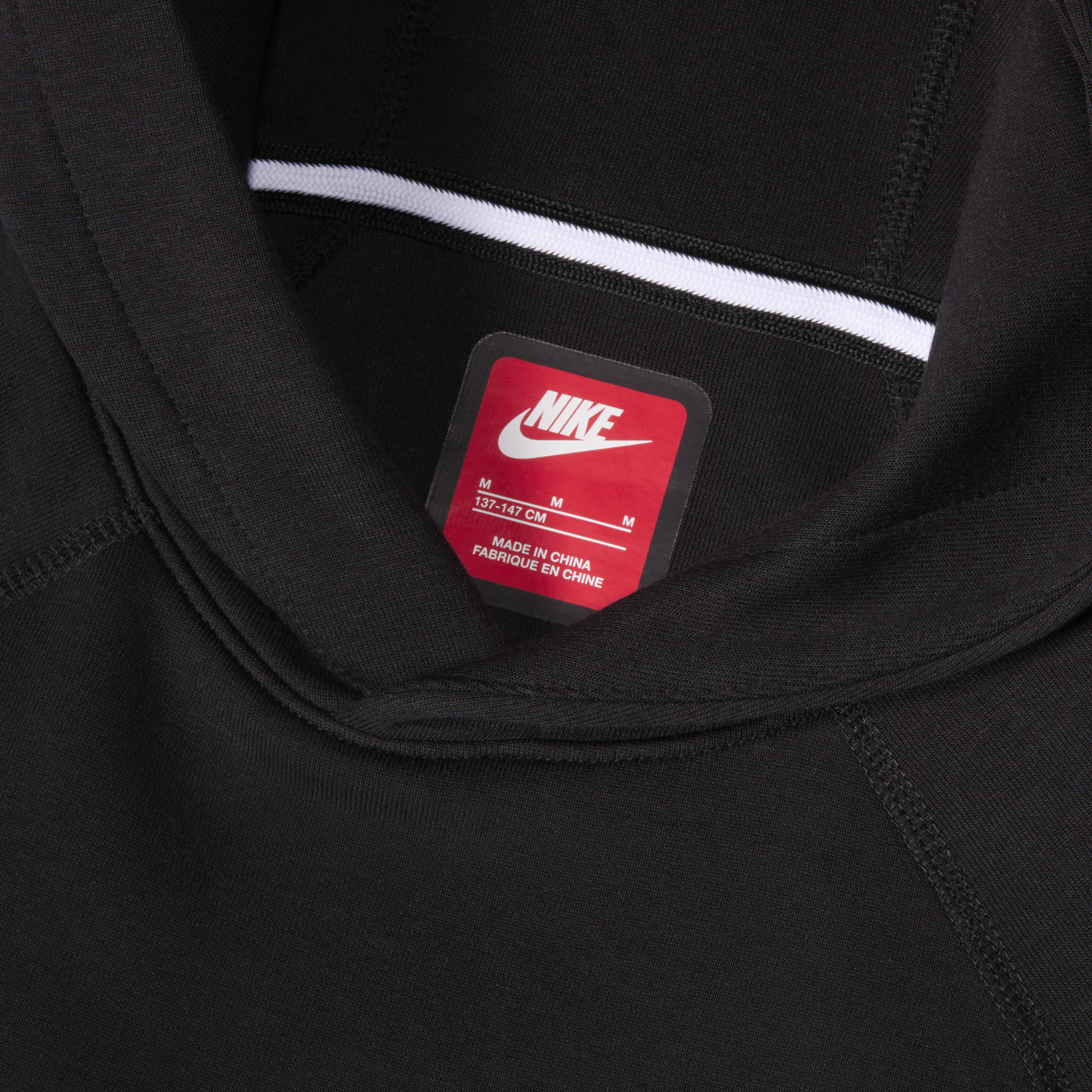 Nike Sportswear Tech Fleece image number 3