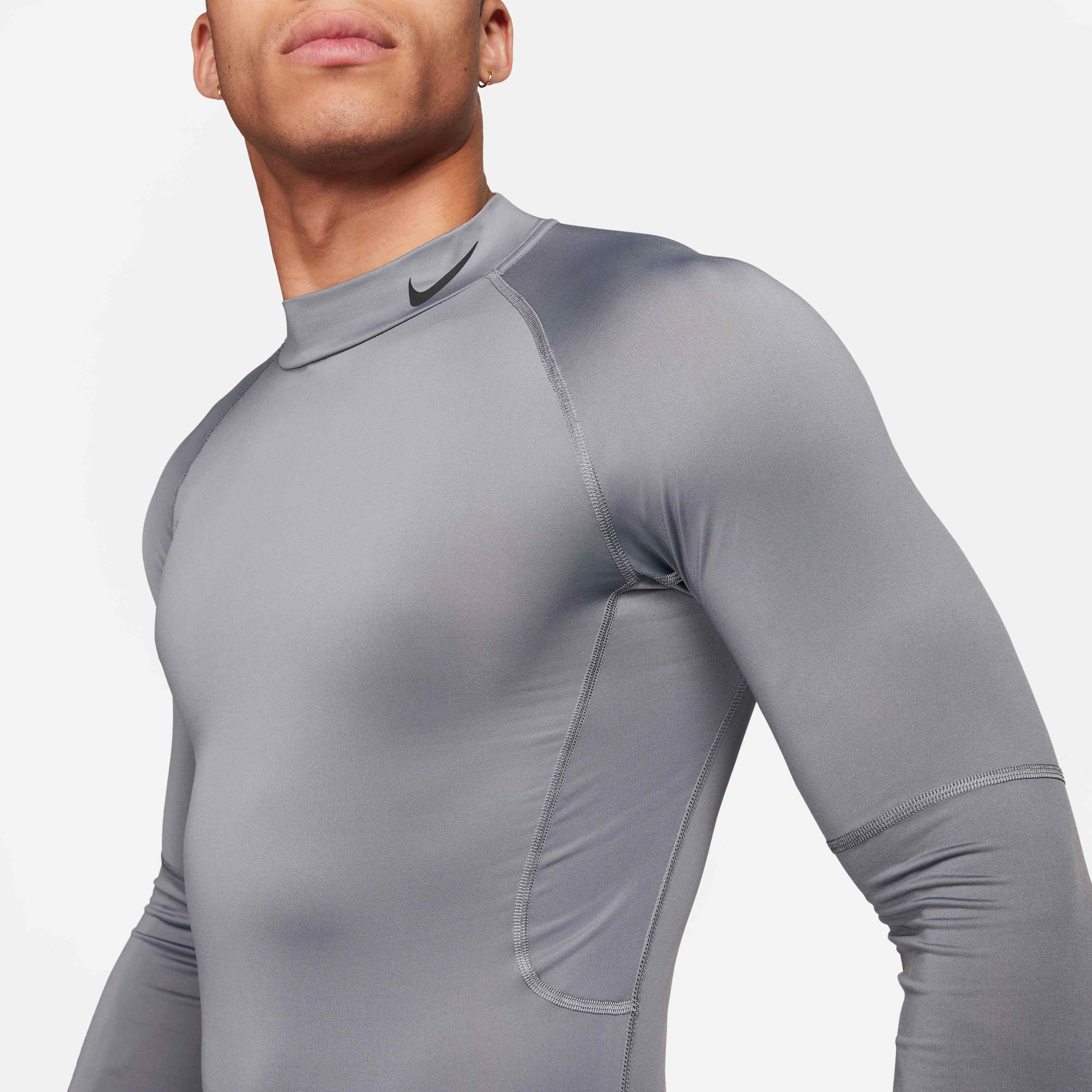 Nike Pro image number 2