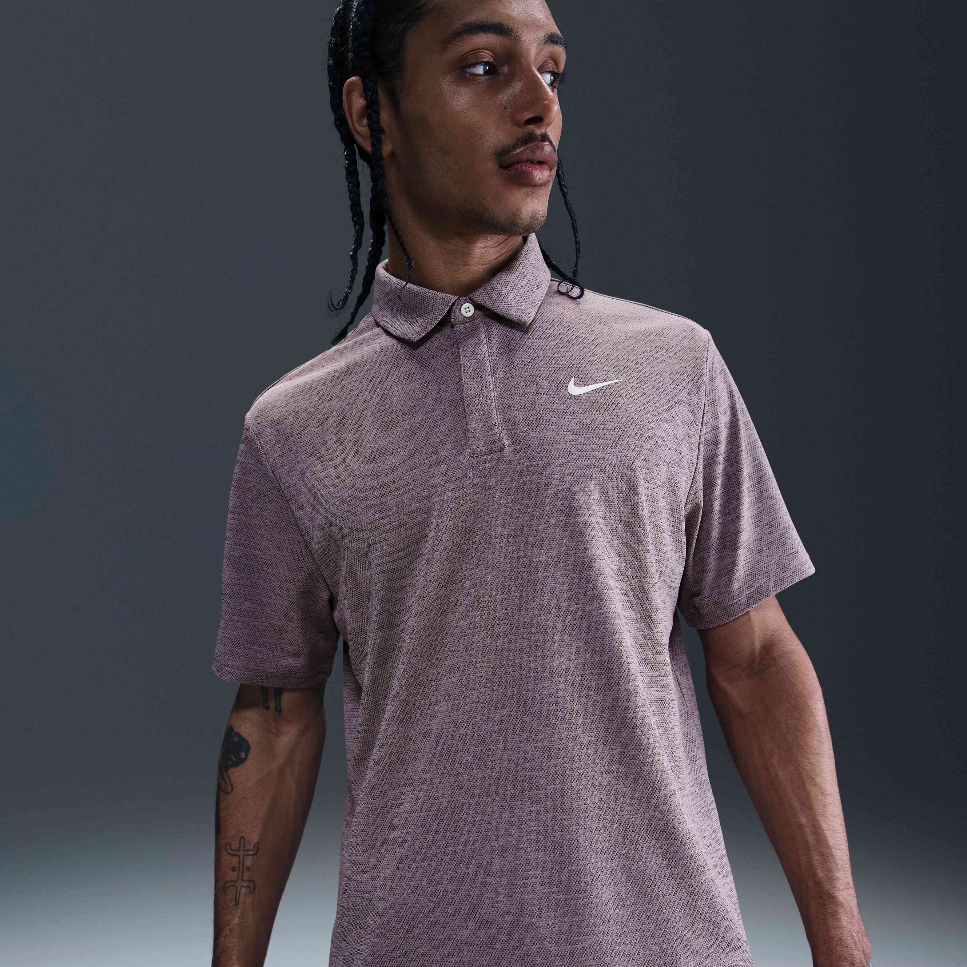 Nike Tour image number 0