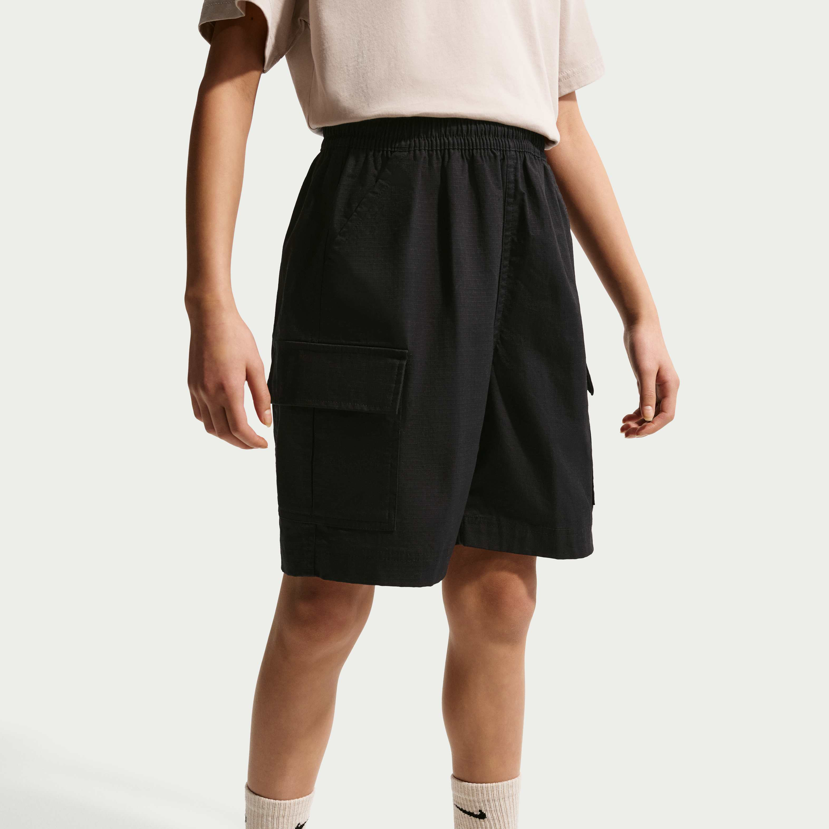 Nike Sportswear Club image number 2