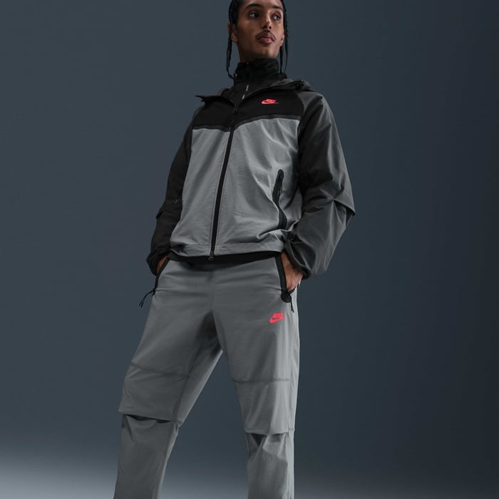 Nike Tech image number 4 Nike Tech image number 4