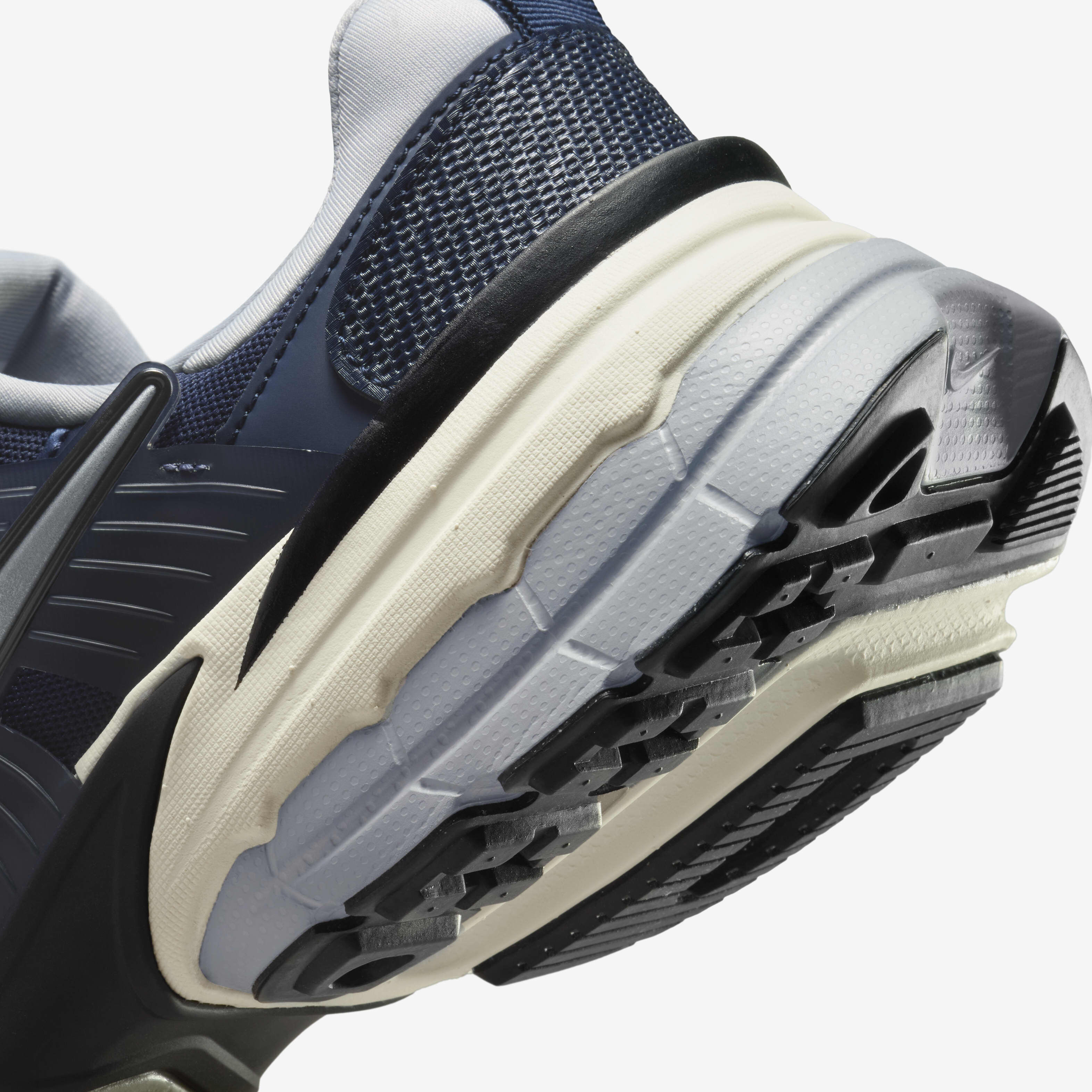 Nike V2K Run image number 7