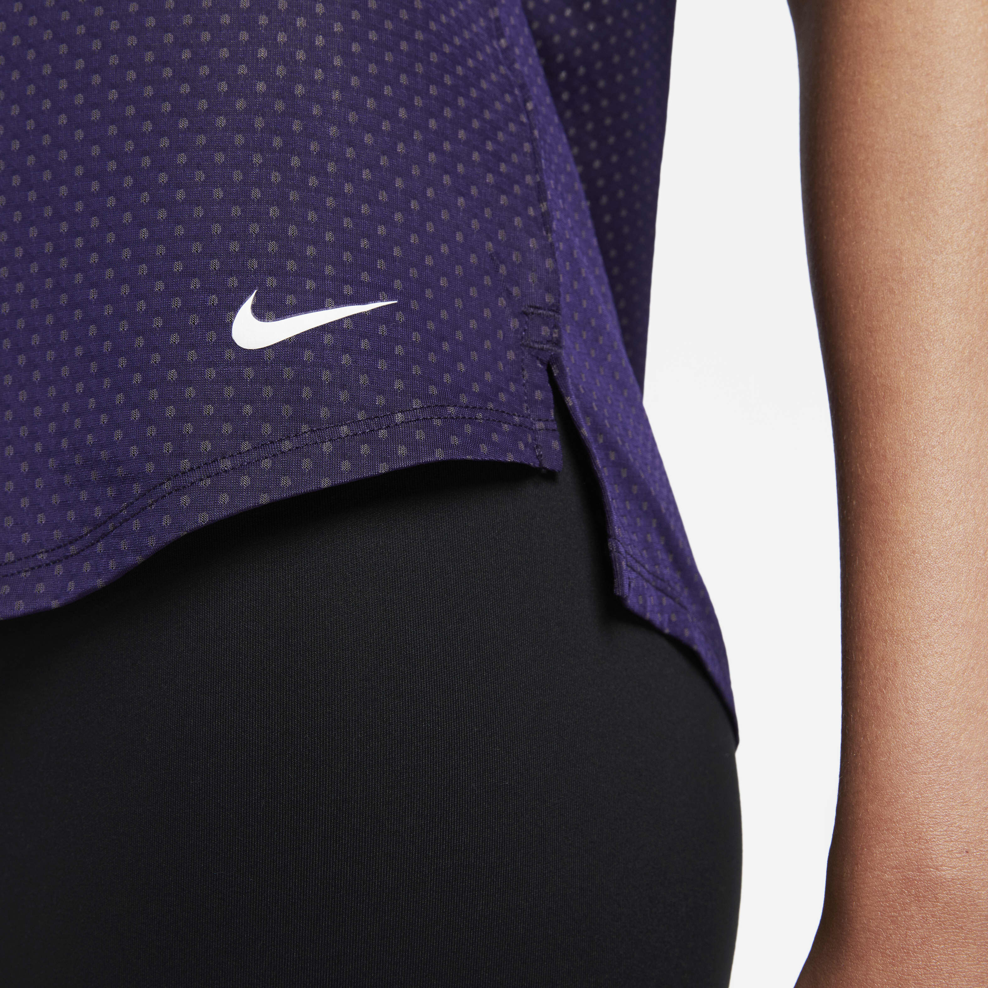 Nike Dri-FIT One Breathe image number 3