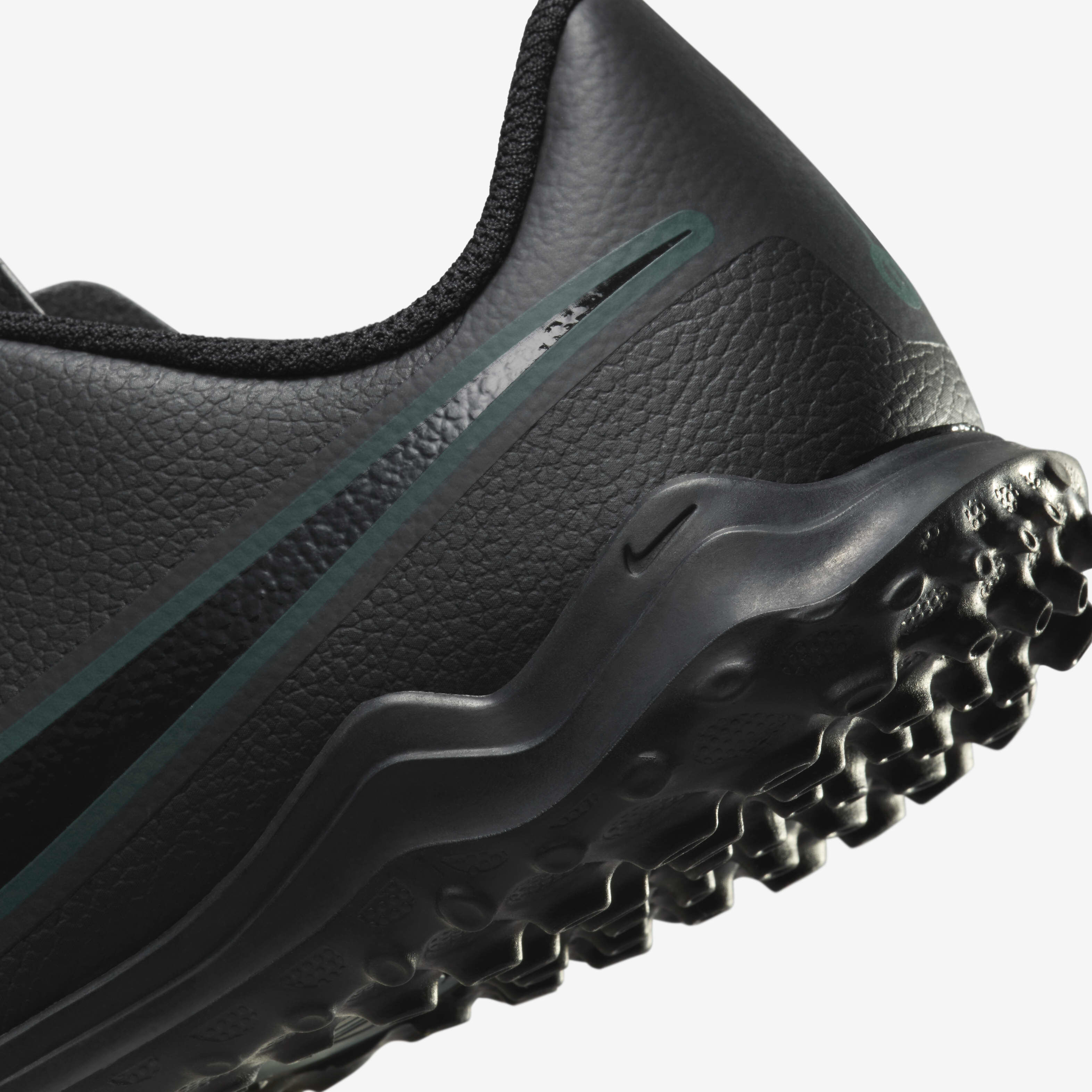 Nike Jr. Tiempo Legend 10 Club image number 7