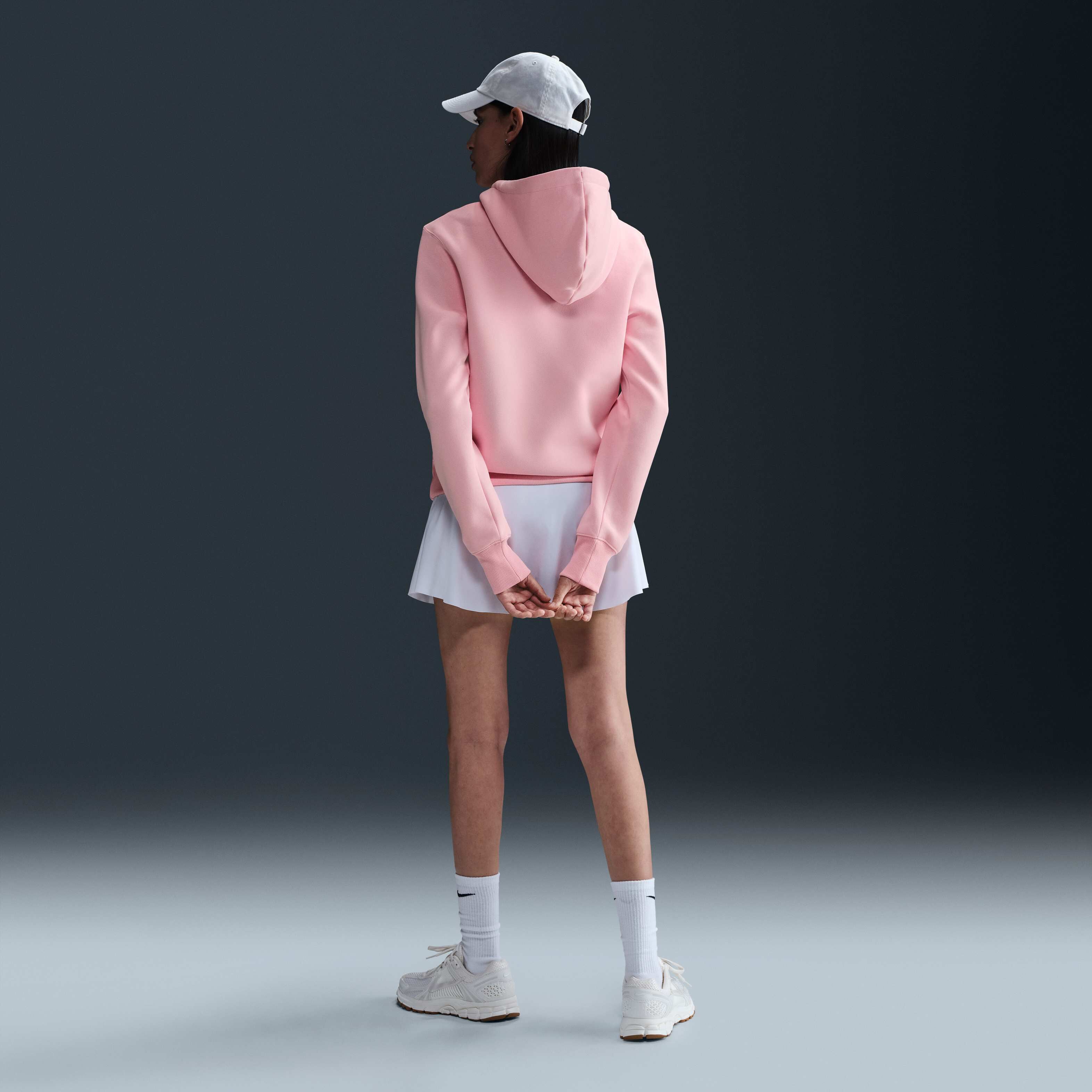 نايكي سبورتسوير فينيكس فليس image number 4