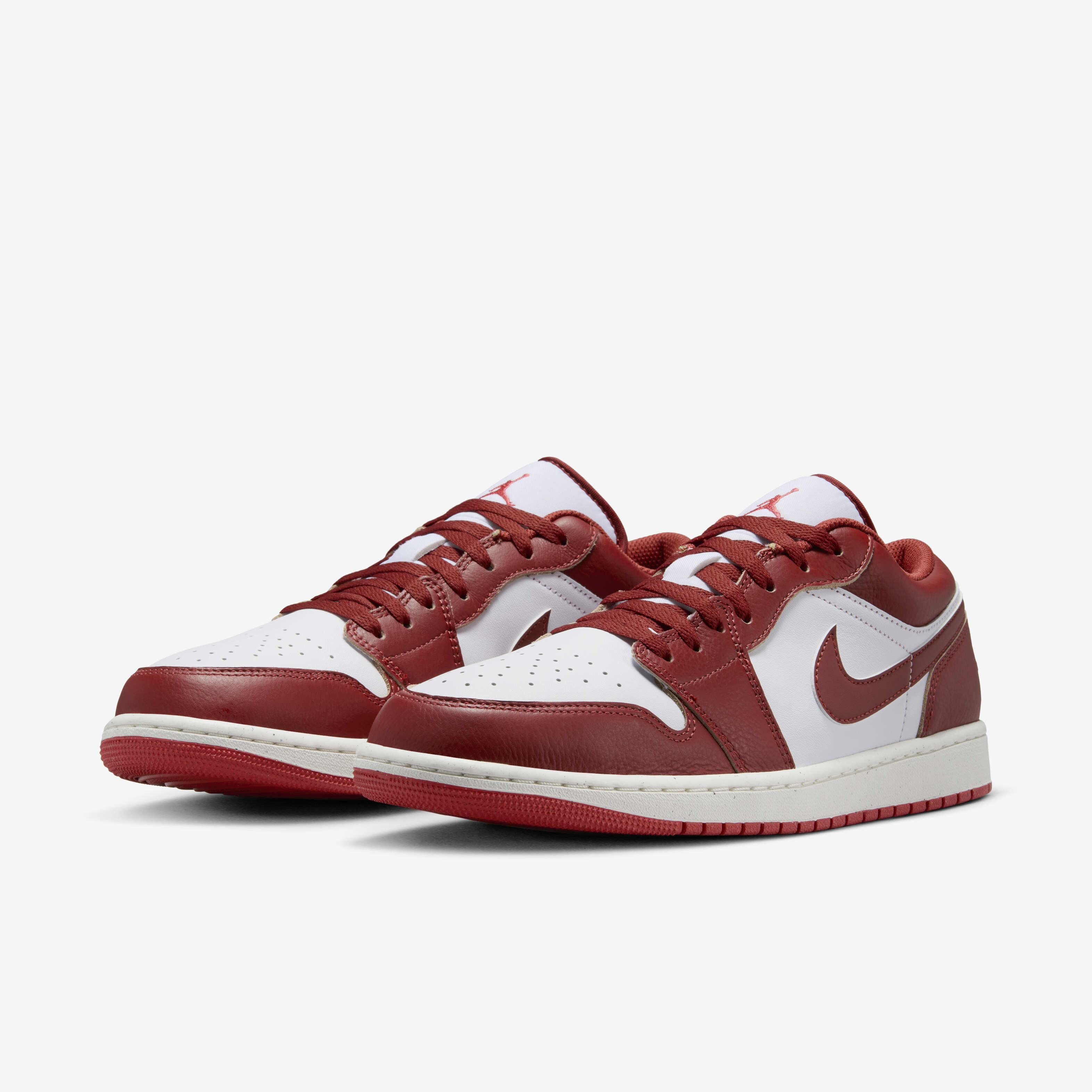 Air Jordan 1 Low SE image number 4