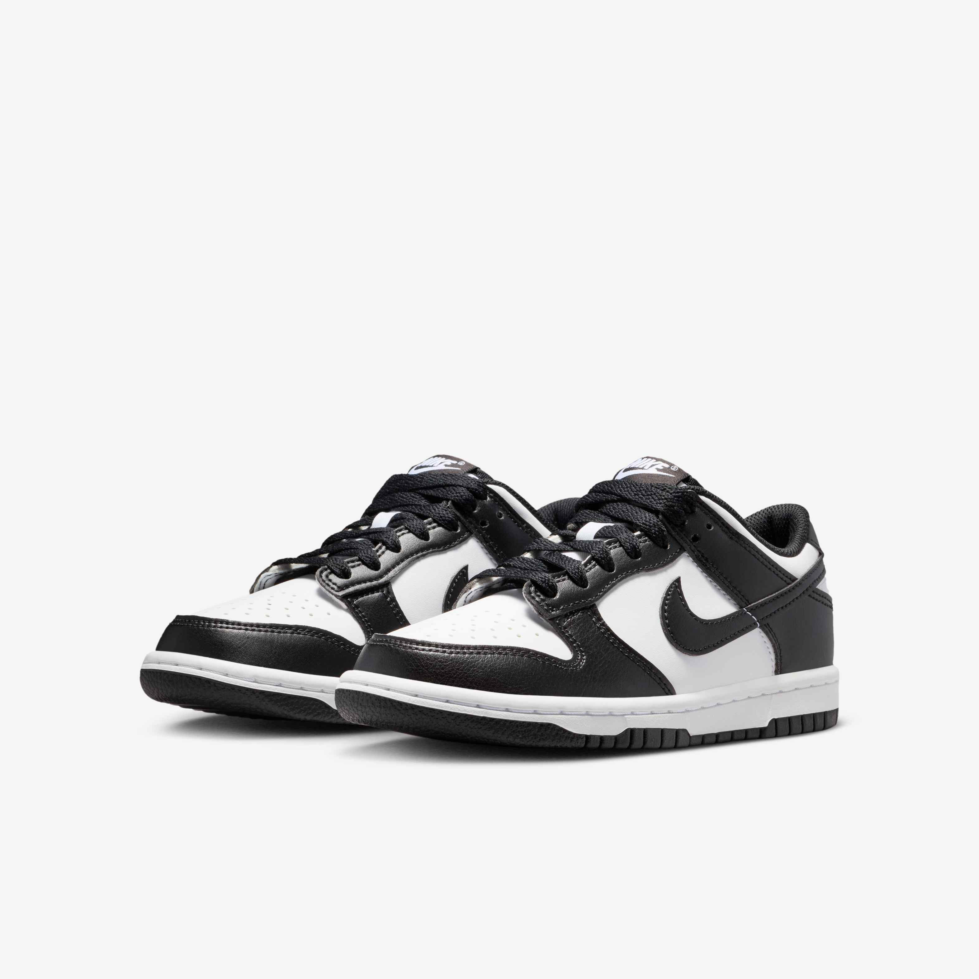Nike Dunk Low image number 4