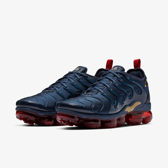 Nike Air VaporMax Plus image number 4 Nike Air VaporMax Plus image number 4