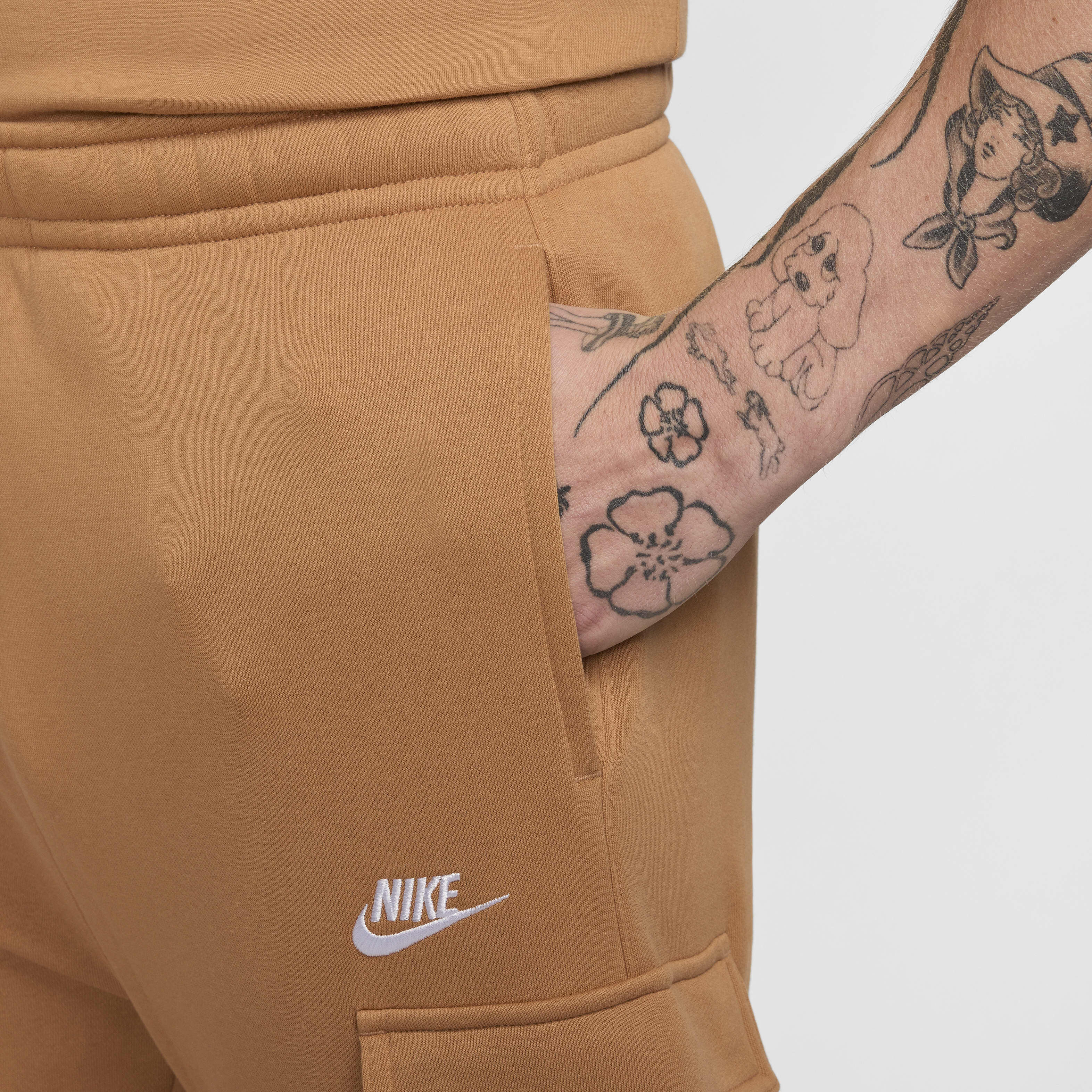 Buy Nike Sportswear Club Fleece Men s Cargo Trousers Nike Qatar Official