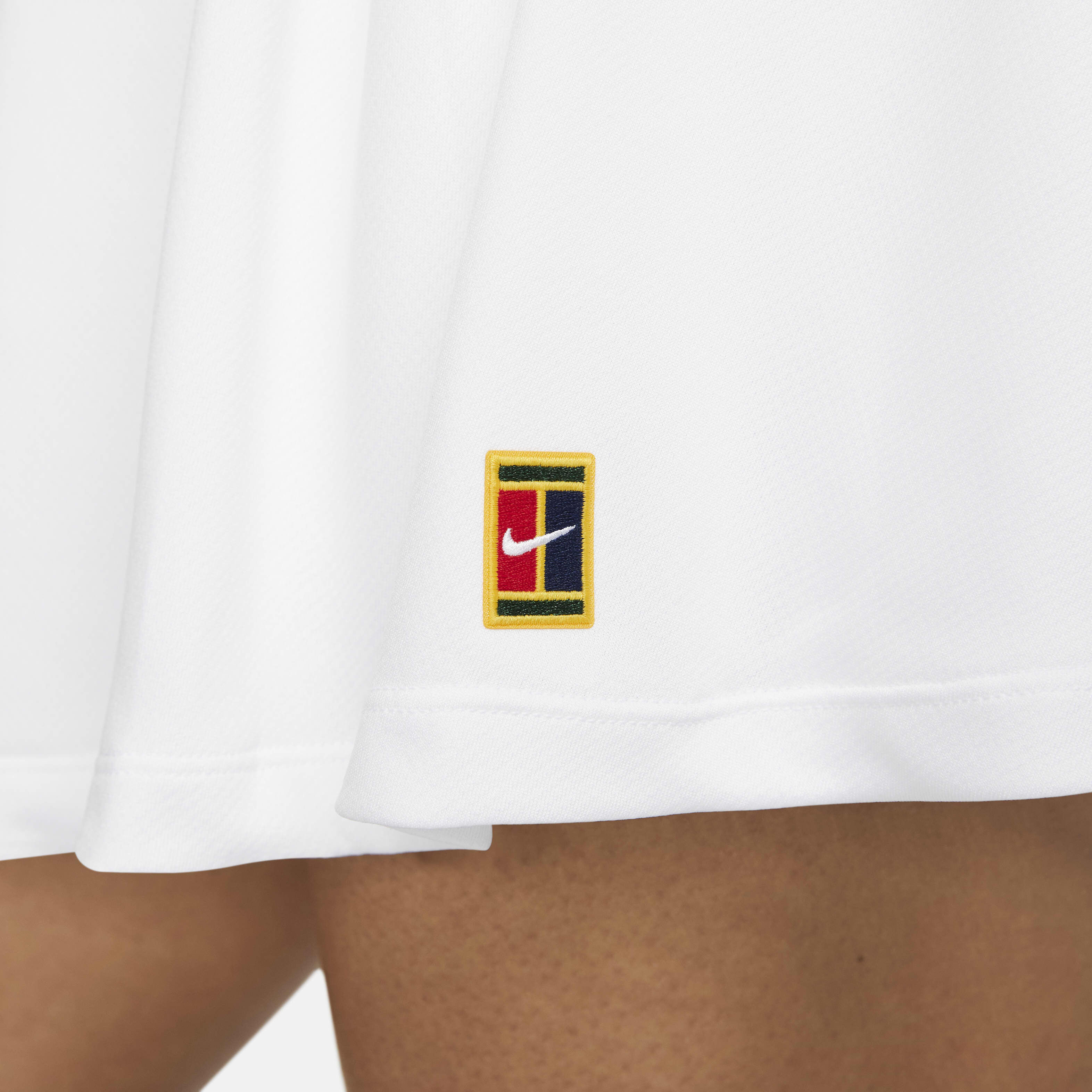 NikeCourt Dri-FIT Heritage image number 3