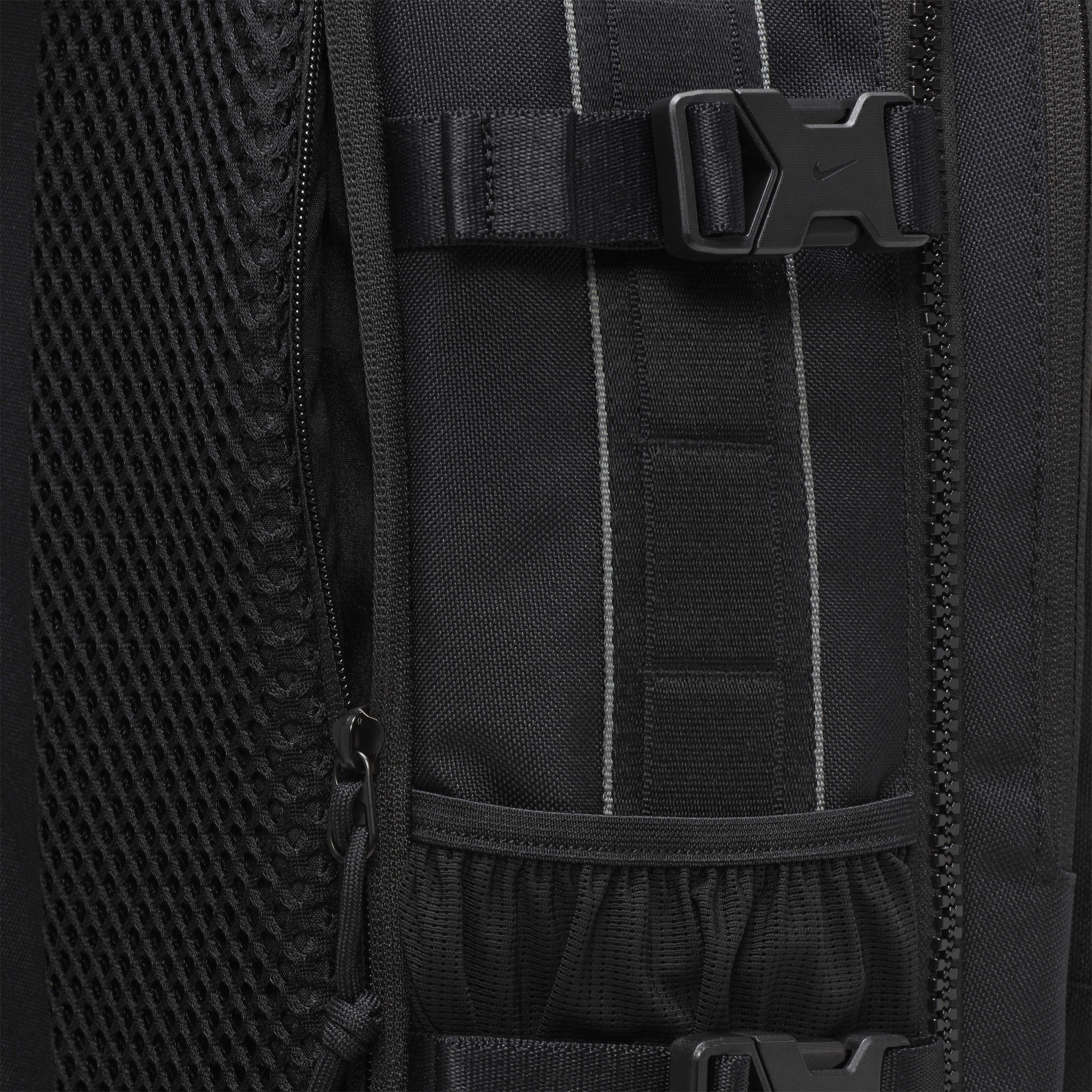 Nike Utility Power image number 9