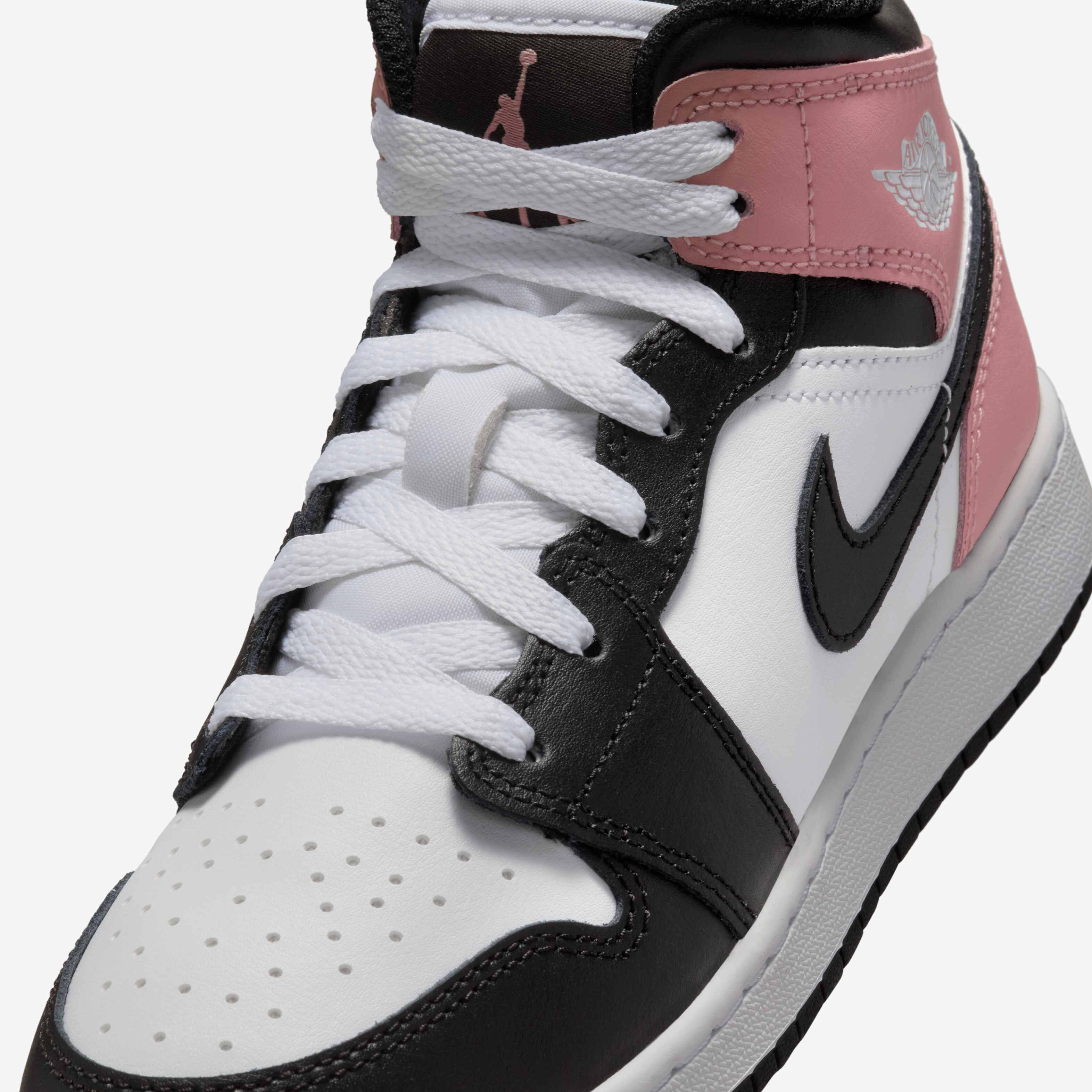 Air Jordan 1 Mid image number 6