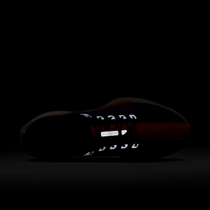 Nike Pegasus Plus image number 8 Nike Pegasus Plus image number 8