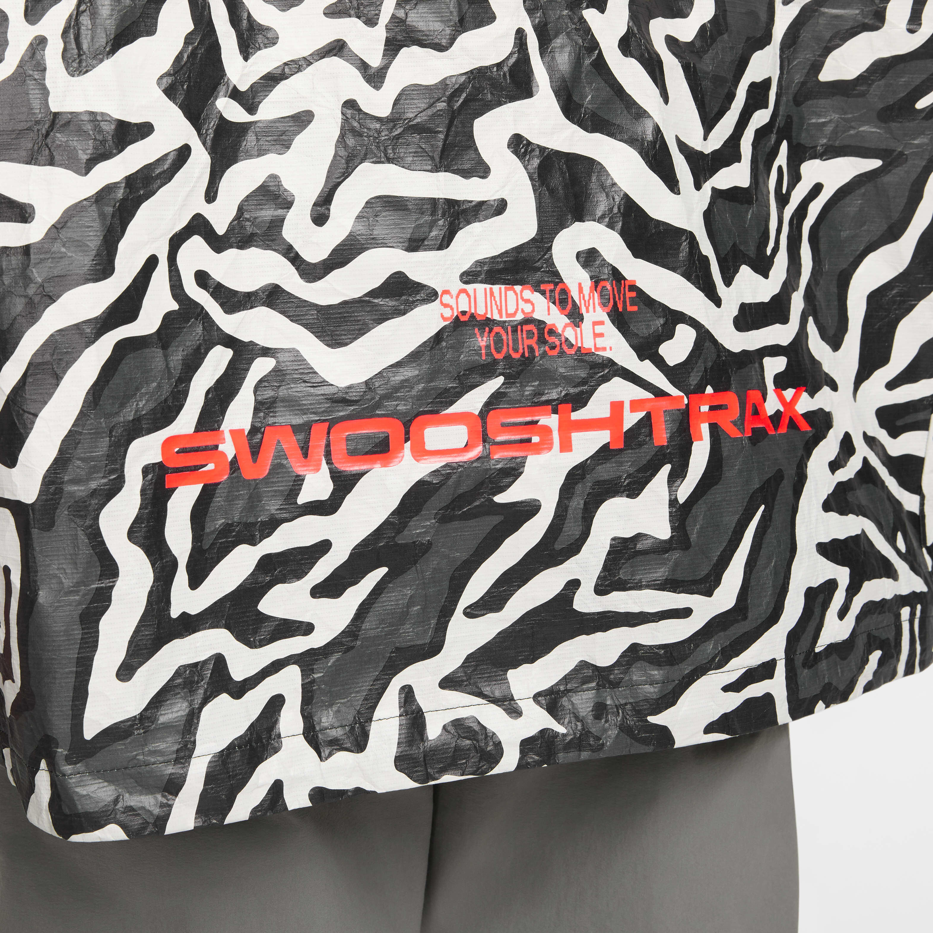 Nike Sportswear Trend image number 3