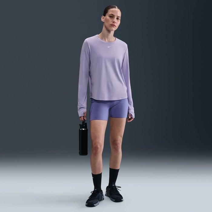 Nike One Classic image number 3 Nike One Classic image number 3