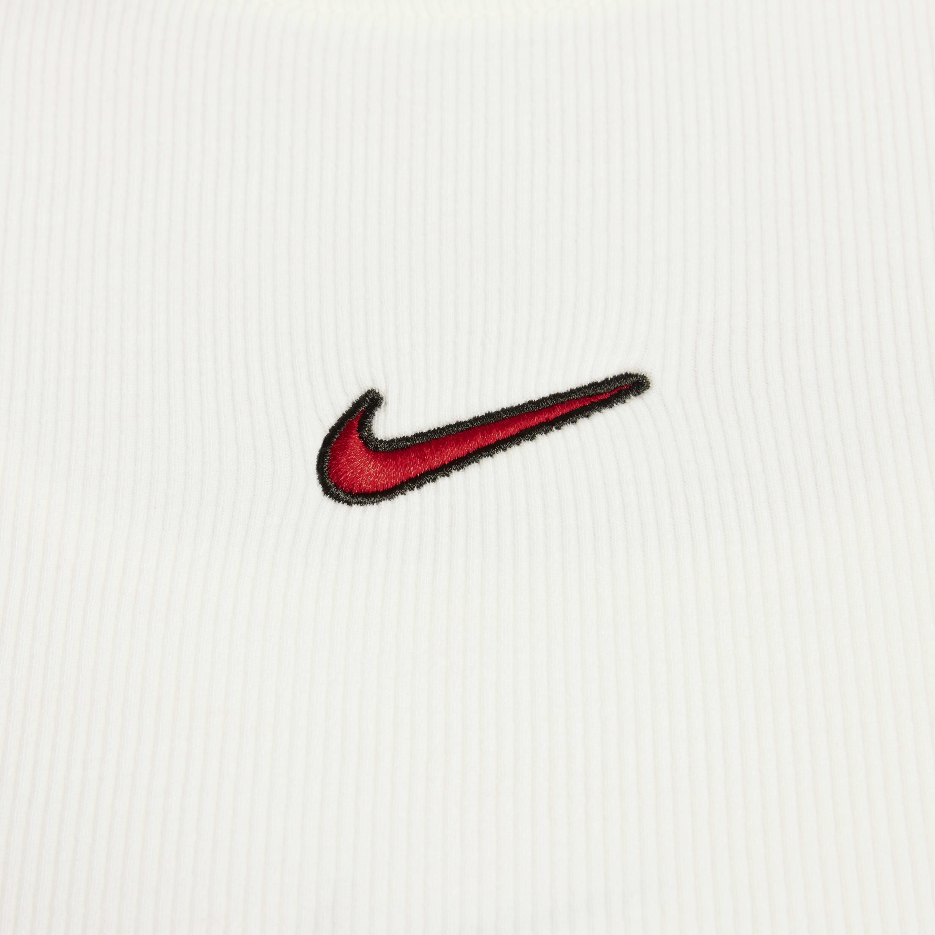 نايكي سبورتسوير image number 3