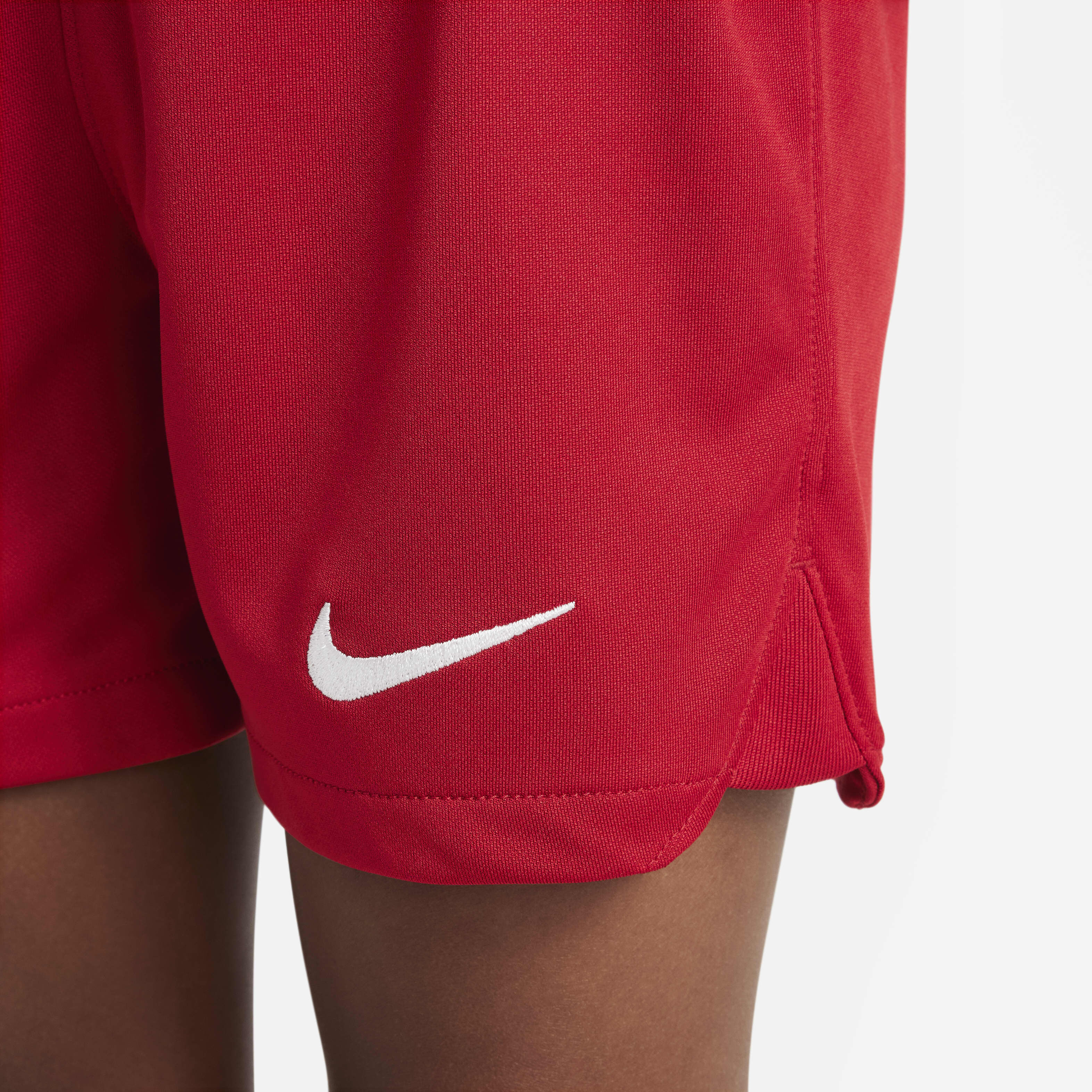 FC ليفربول 2023/24 الأساسي image number 5