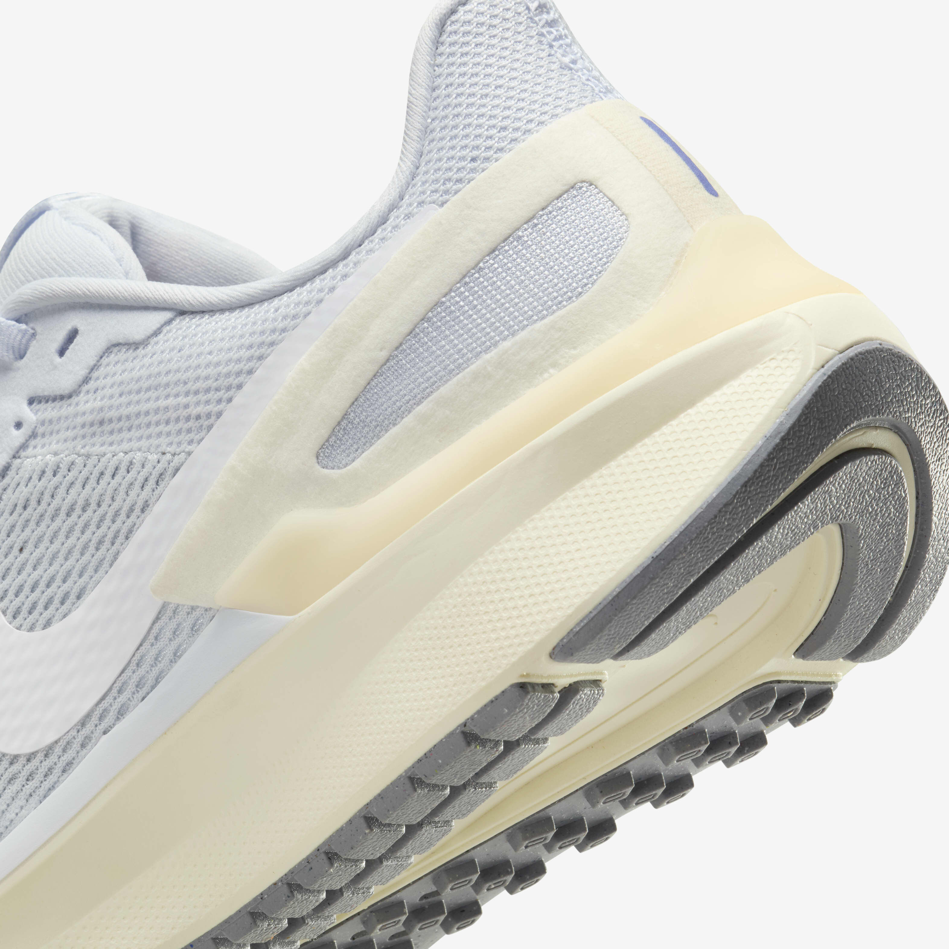 Nike Structure 25 image number 7