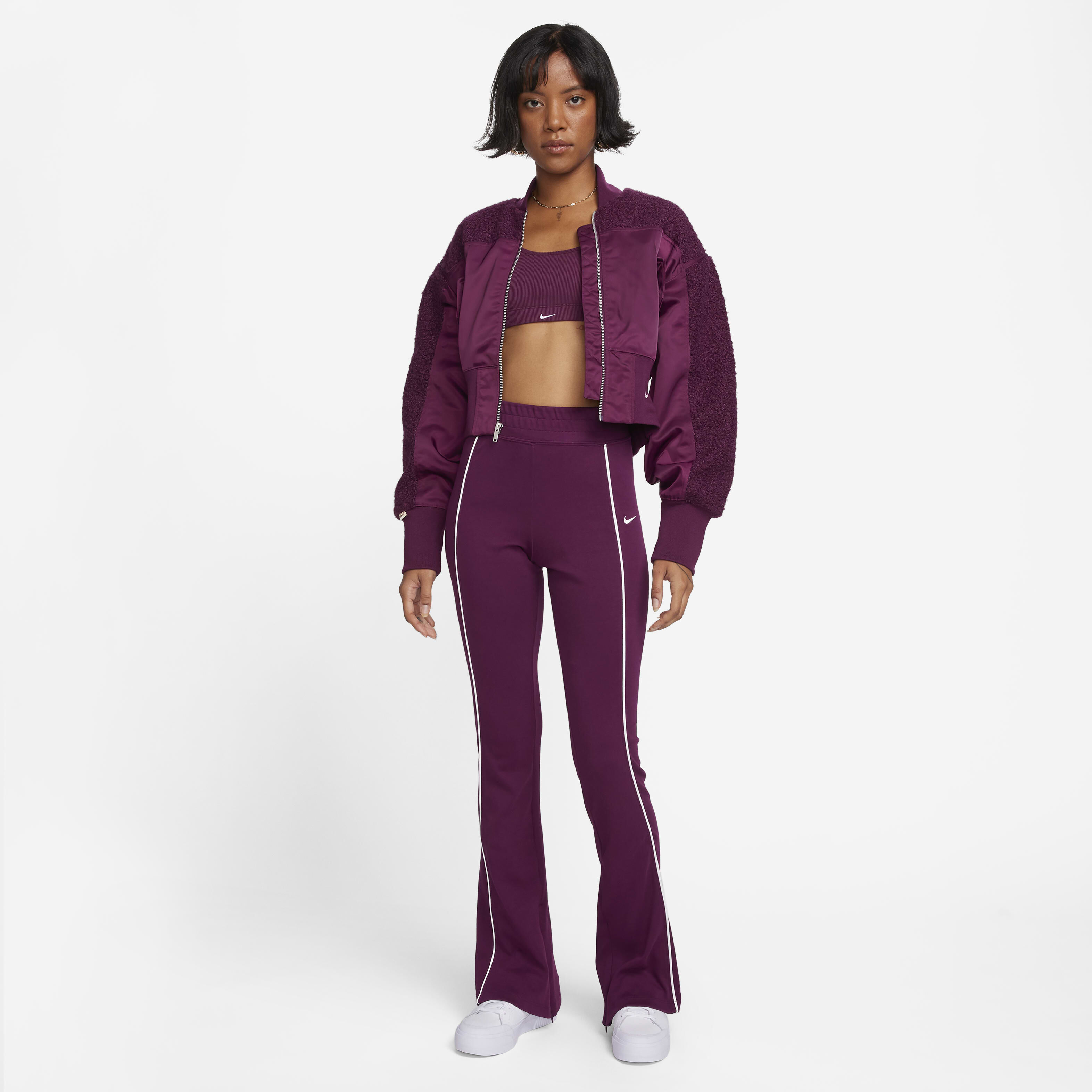 نايكي سبورتسوير كوليكشن image number 5