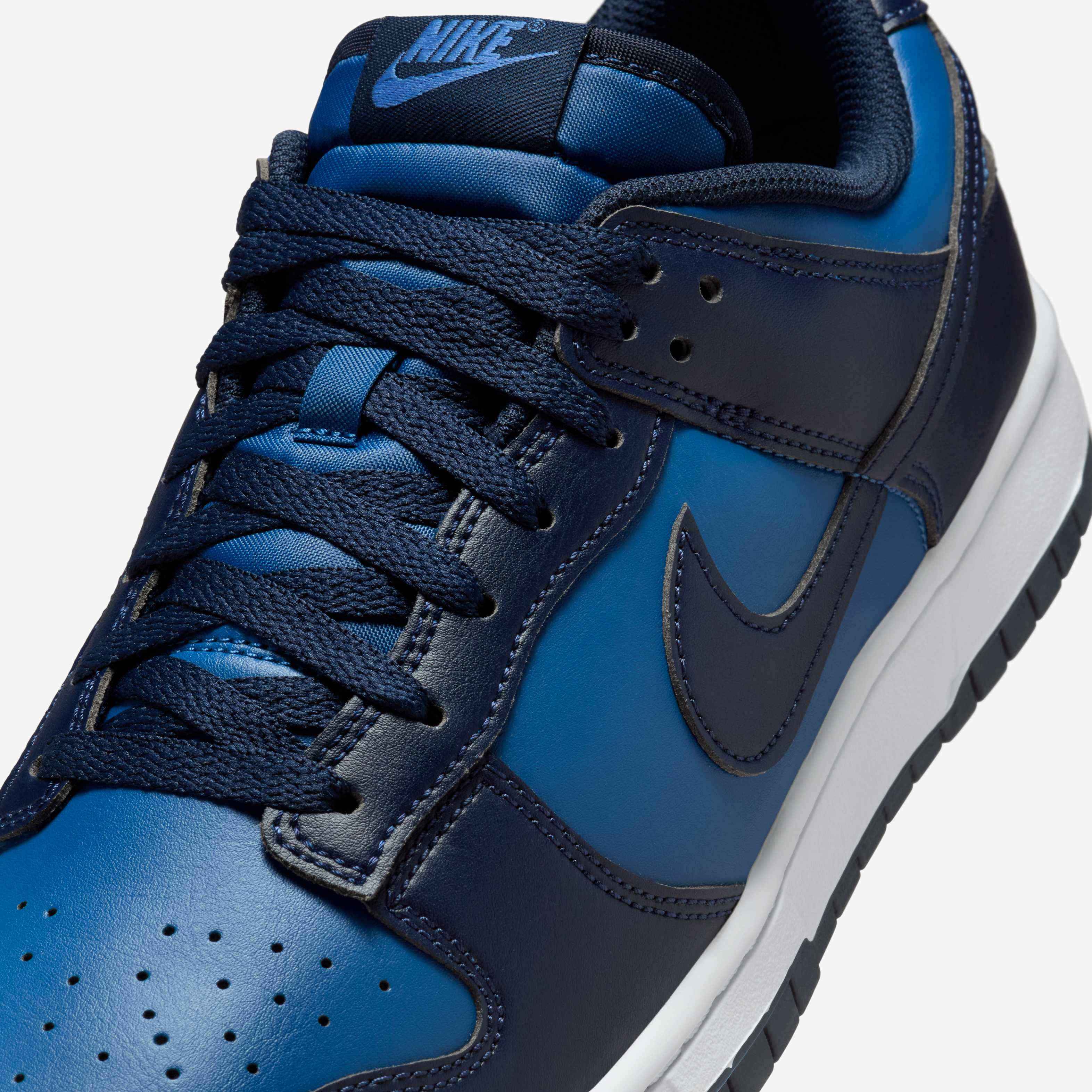 Nike Dunk Low Retro image number 6