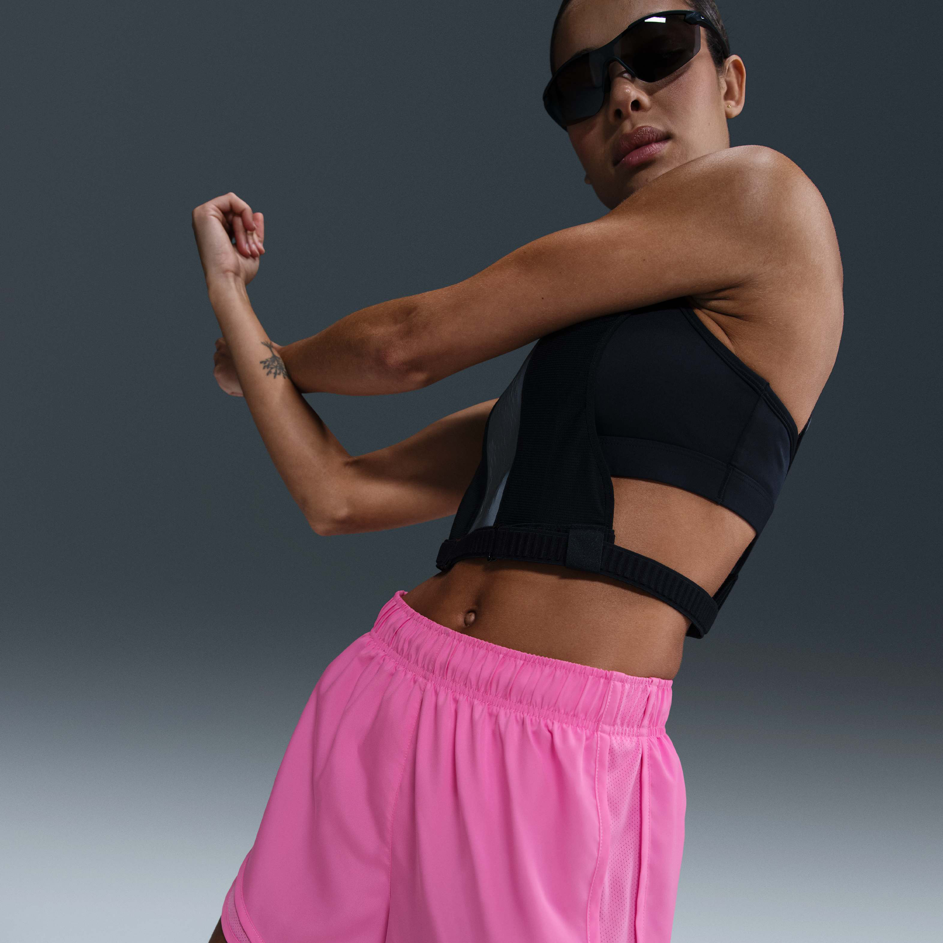 نايكي تيمبو image number 4
