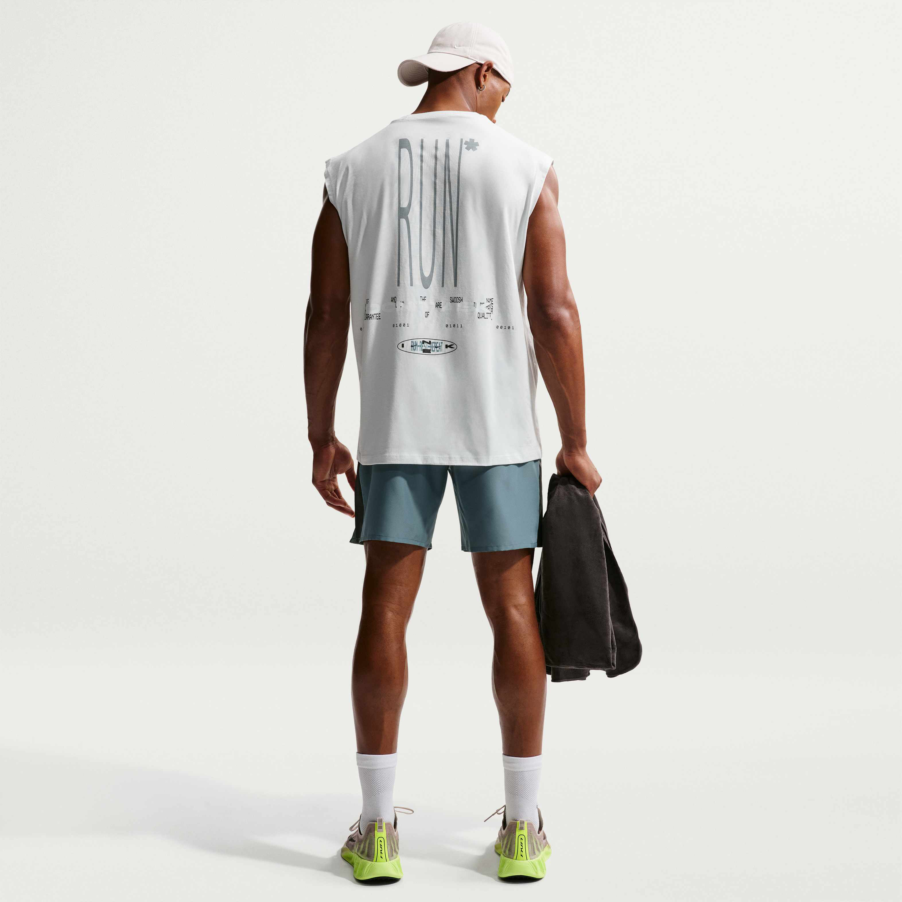 Nike Miler image number 4