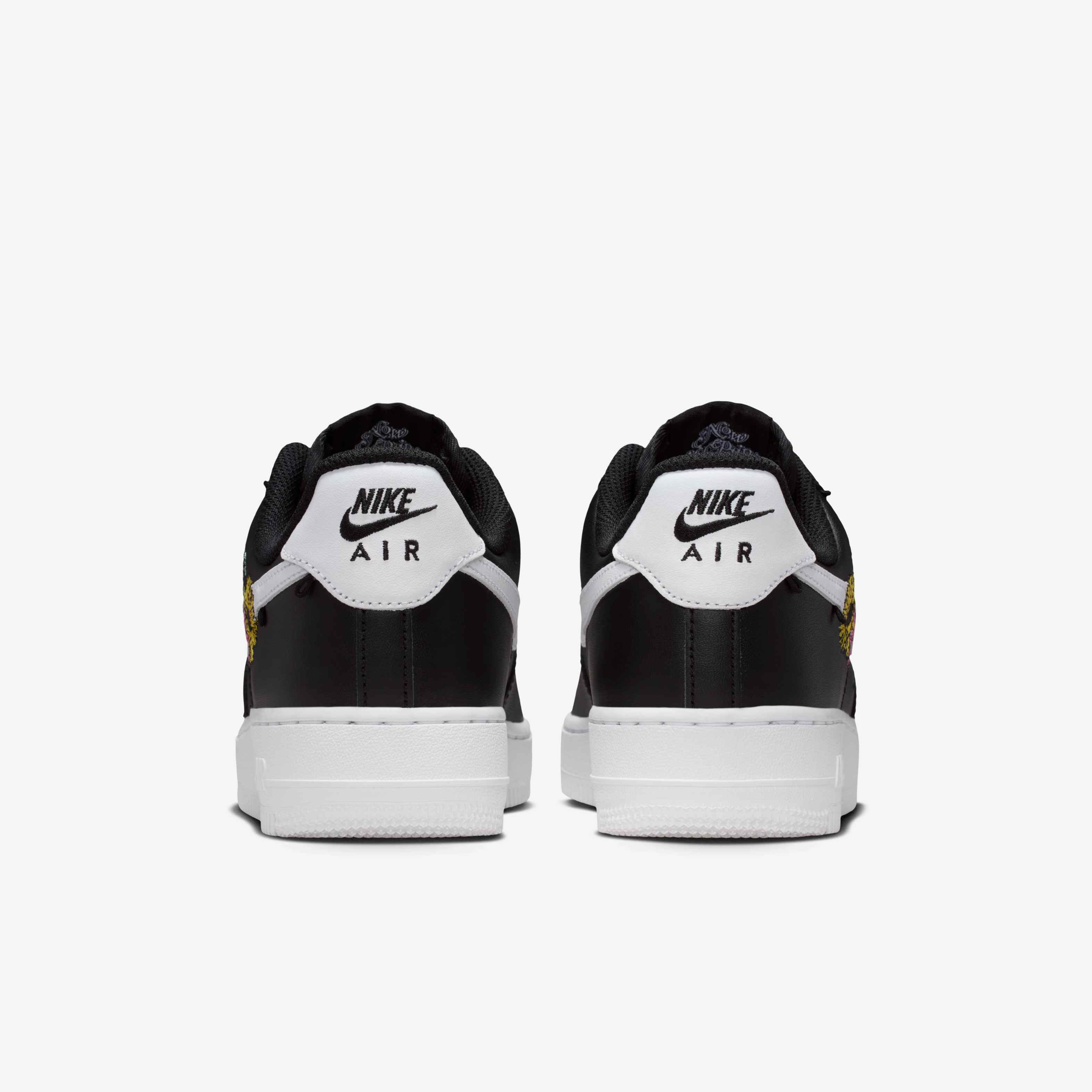 Nike Air Force 1 '07 Premium 'Flowers' image number 5