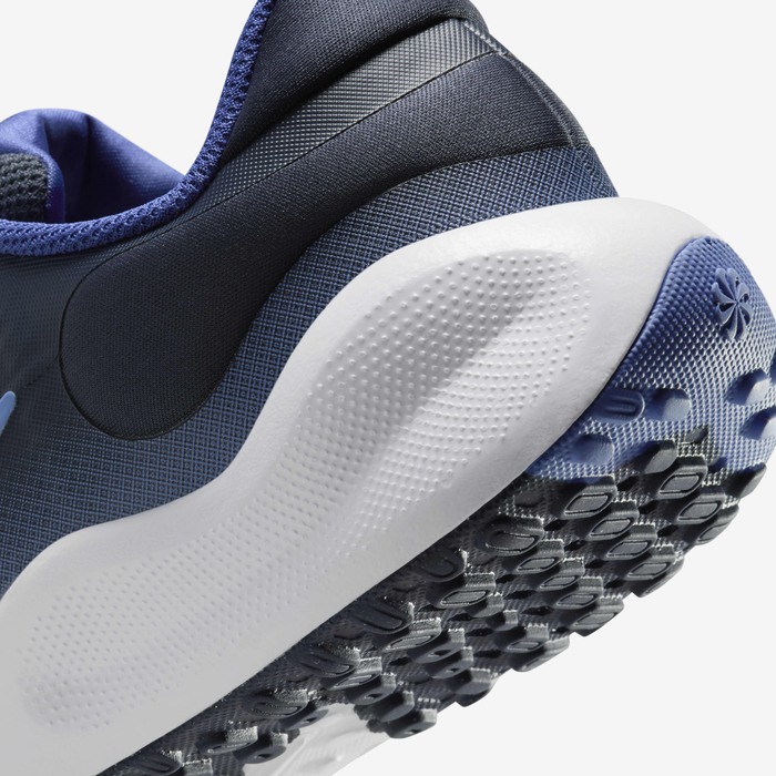Nike Revolution 7 image number 7 Nike Revolution 7 image number 7