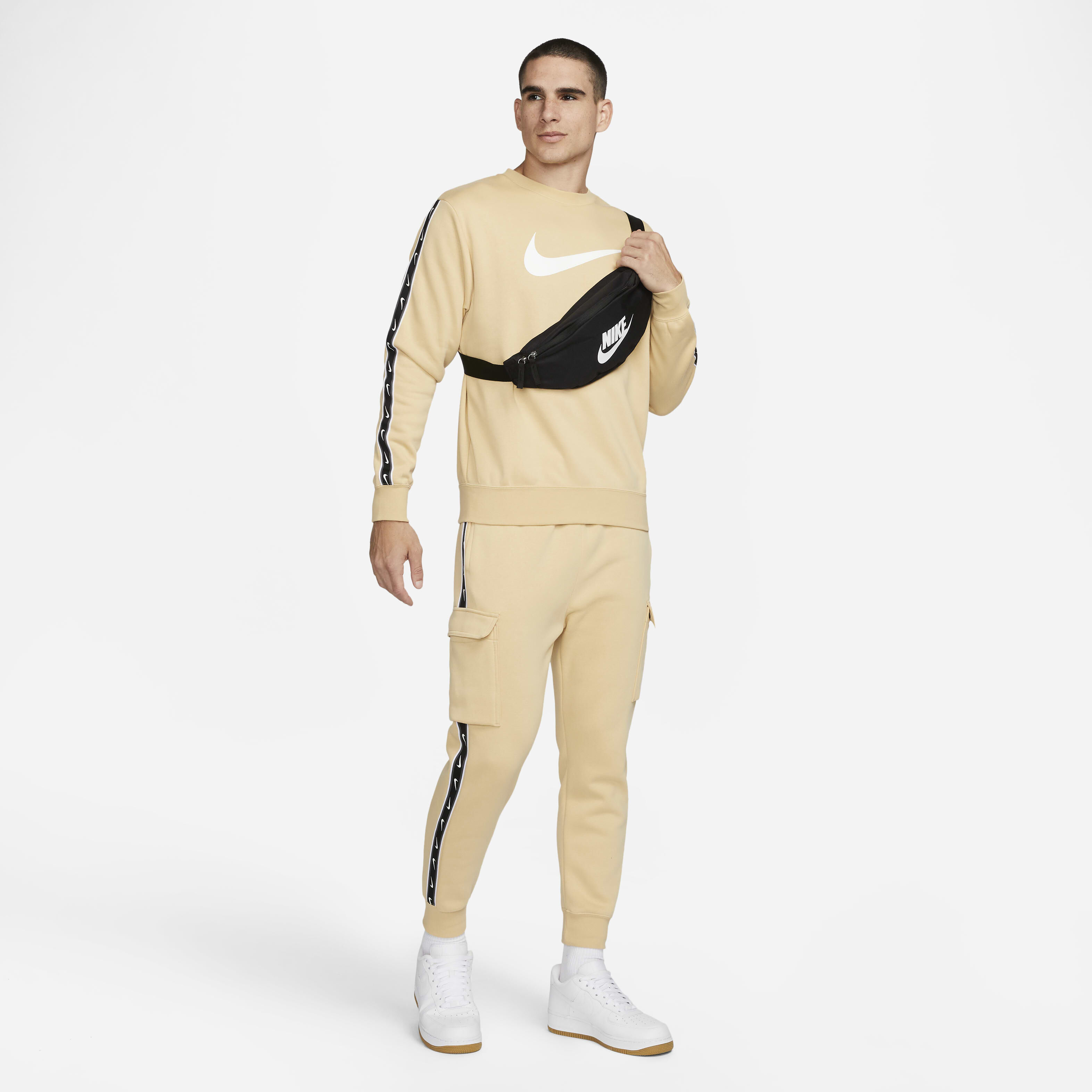 نايكي سبورتسوير ريبيت image number 4