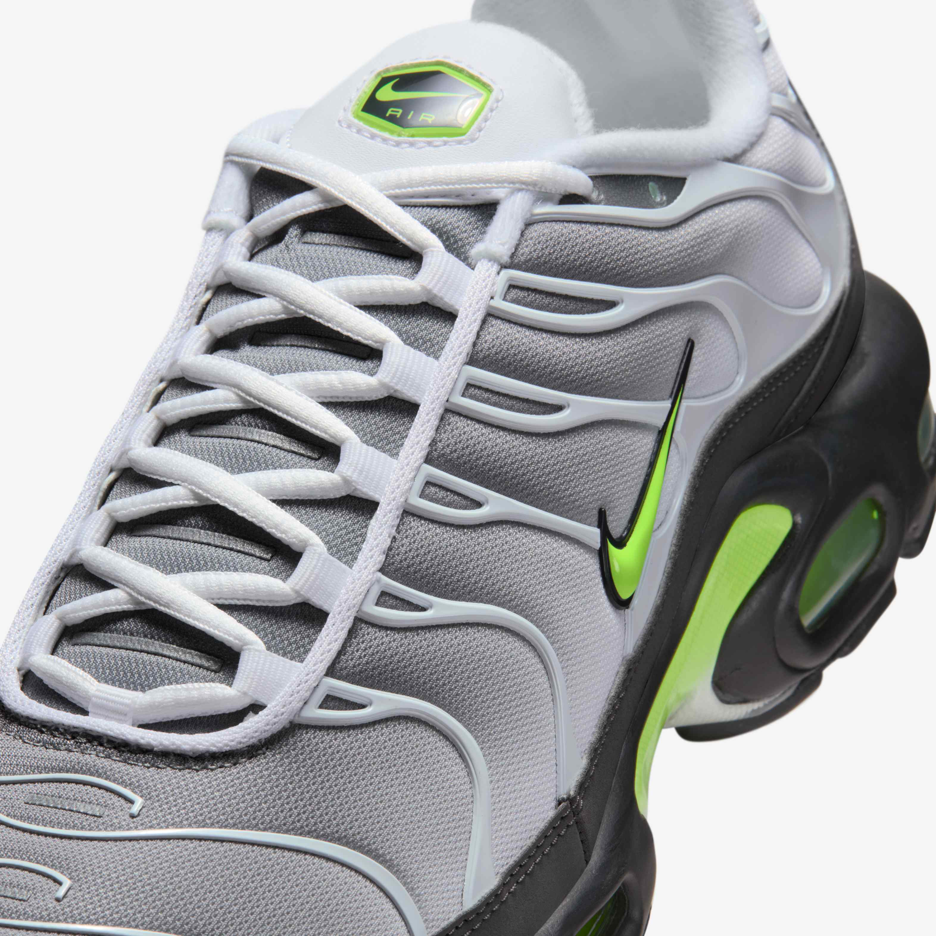 Nike Air Max Plus image number 6