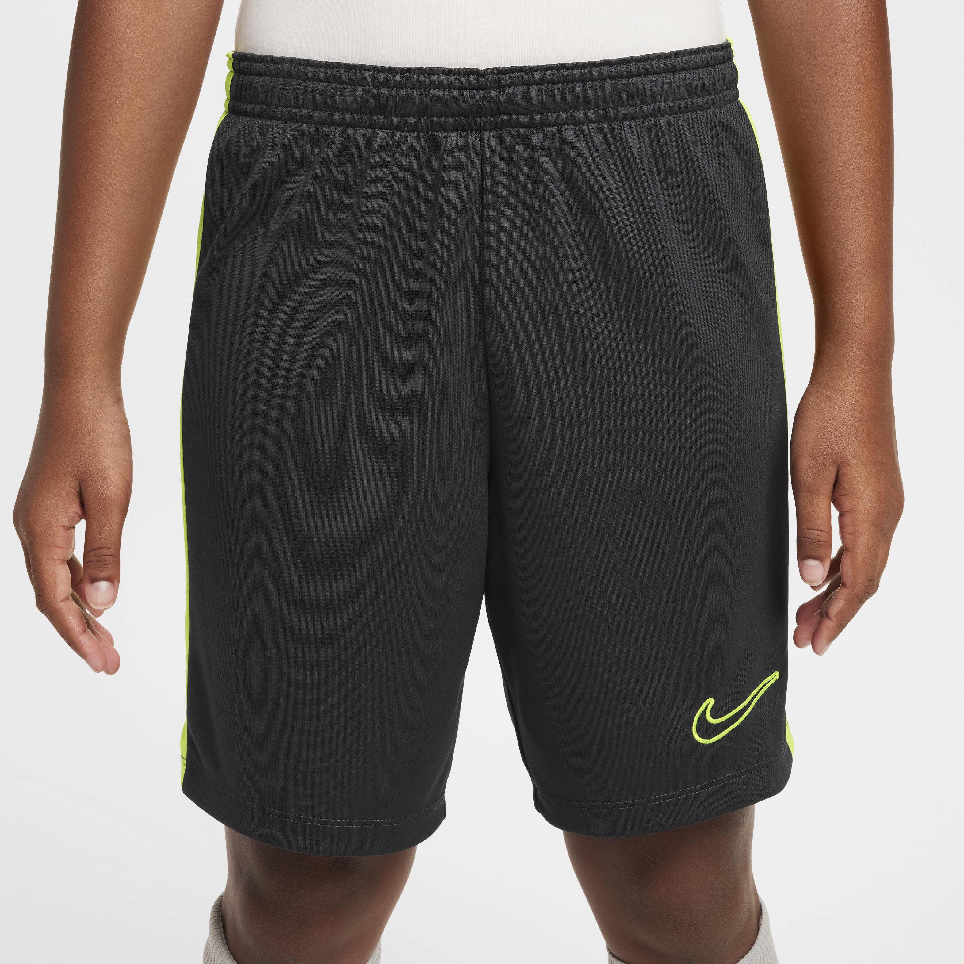 Nike academy junior shorts hotsell