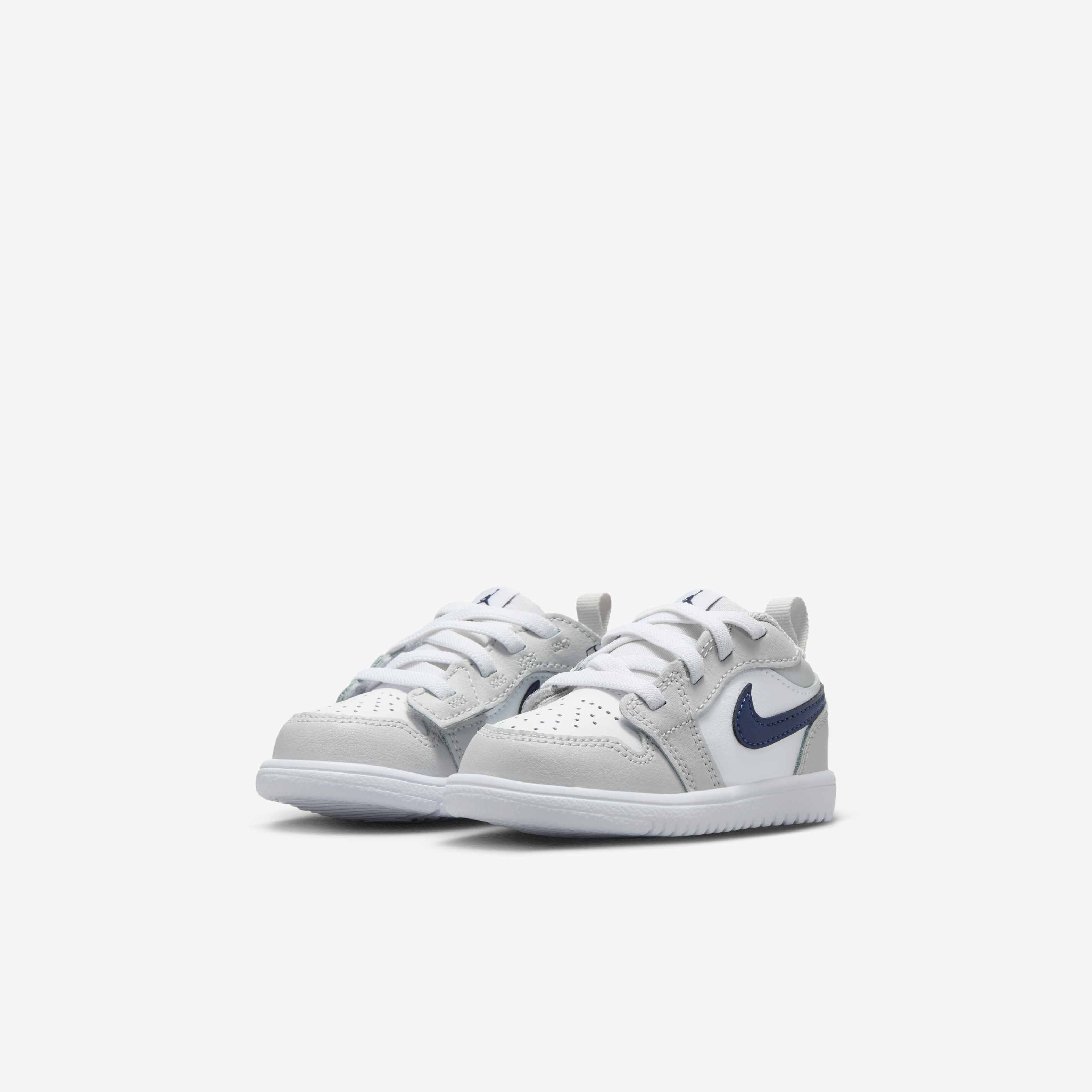 Jordan 1 Low Alt image number 4