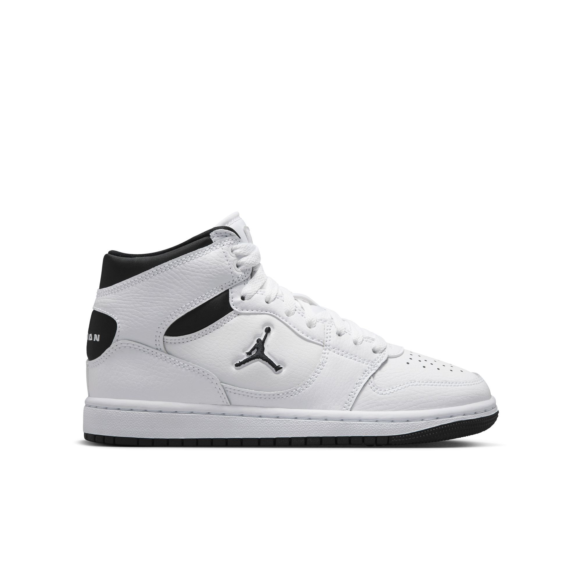 Jordan Court Connect Mid image number 5