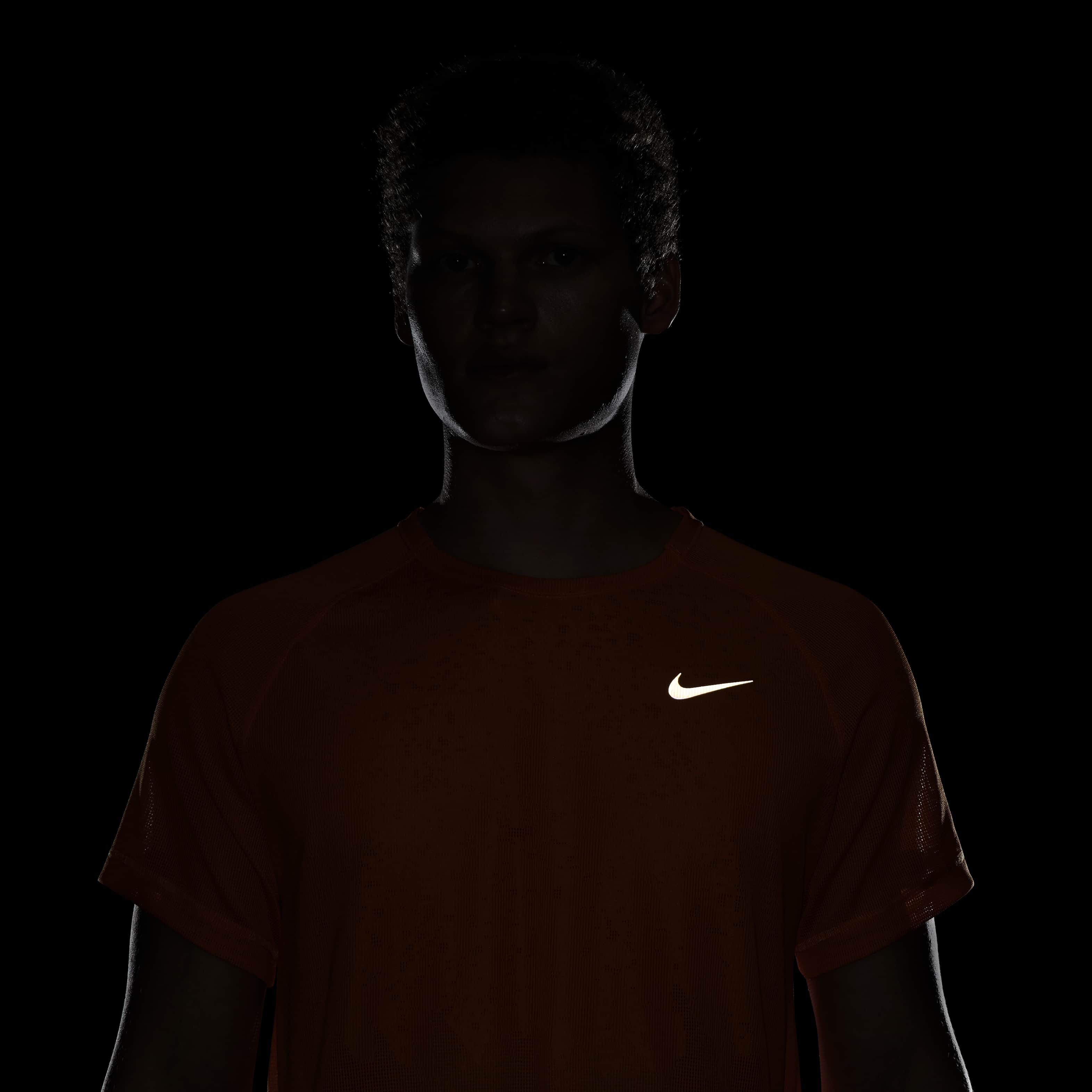 Nike Dri-FIT ADV Run Division TechKnit image number 7