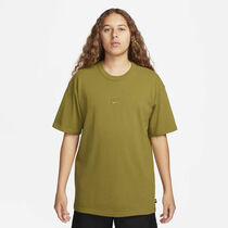 Nike Sportswear Premium Essentials