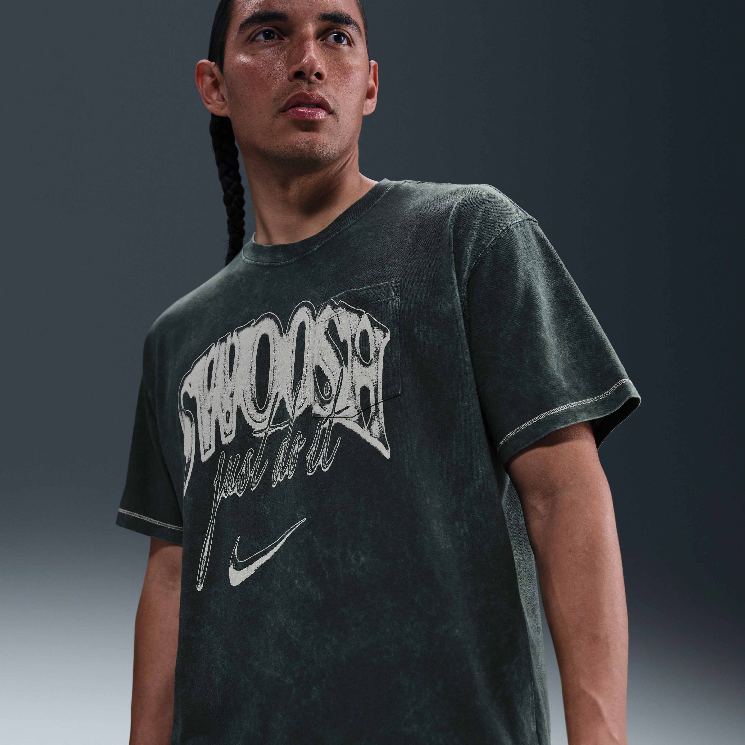 Buy Nike Sportswear Max90 T-Shirt - Seaweed @ Nike Qatar