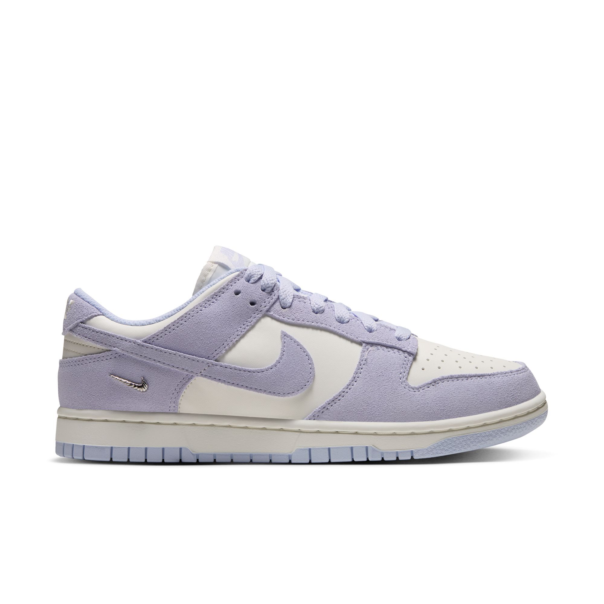 Nike Dunk Low Suede image number 5