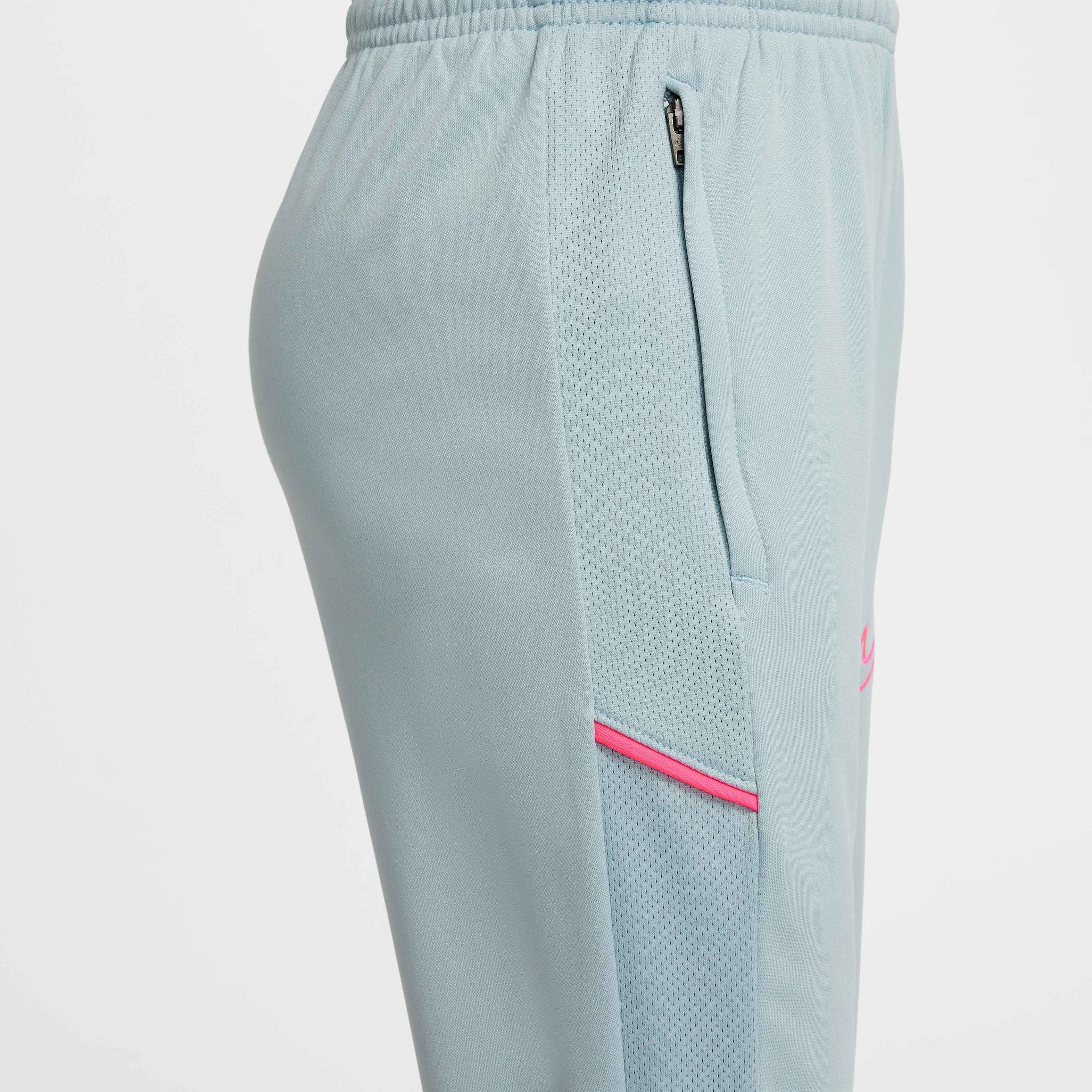 نايكي أكاديمي image number 4