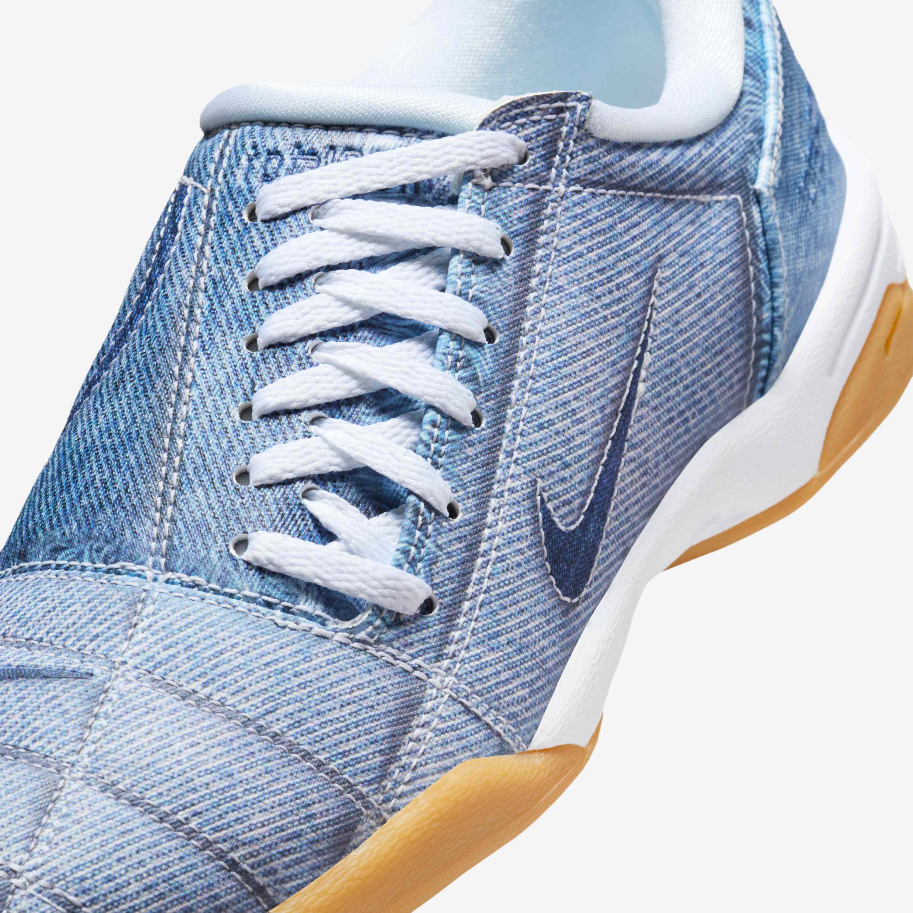 نايكي توتال 90 image number 6