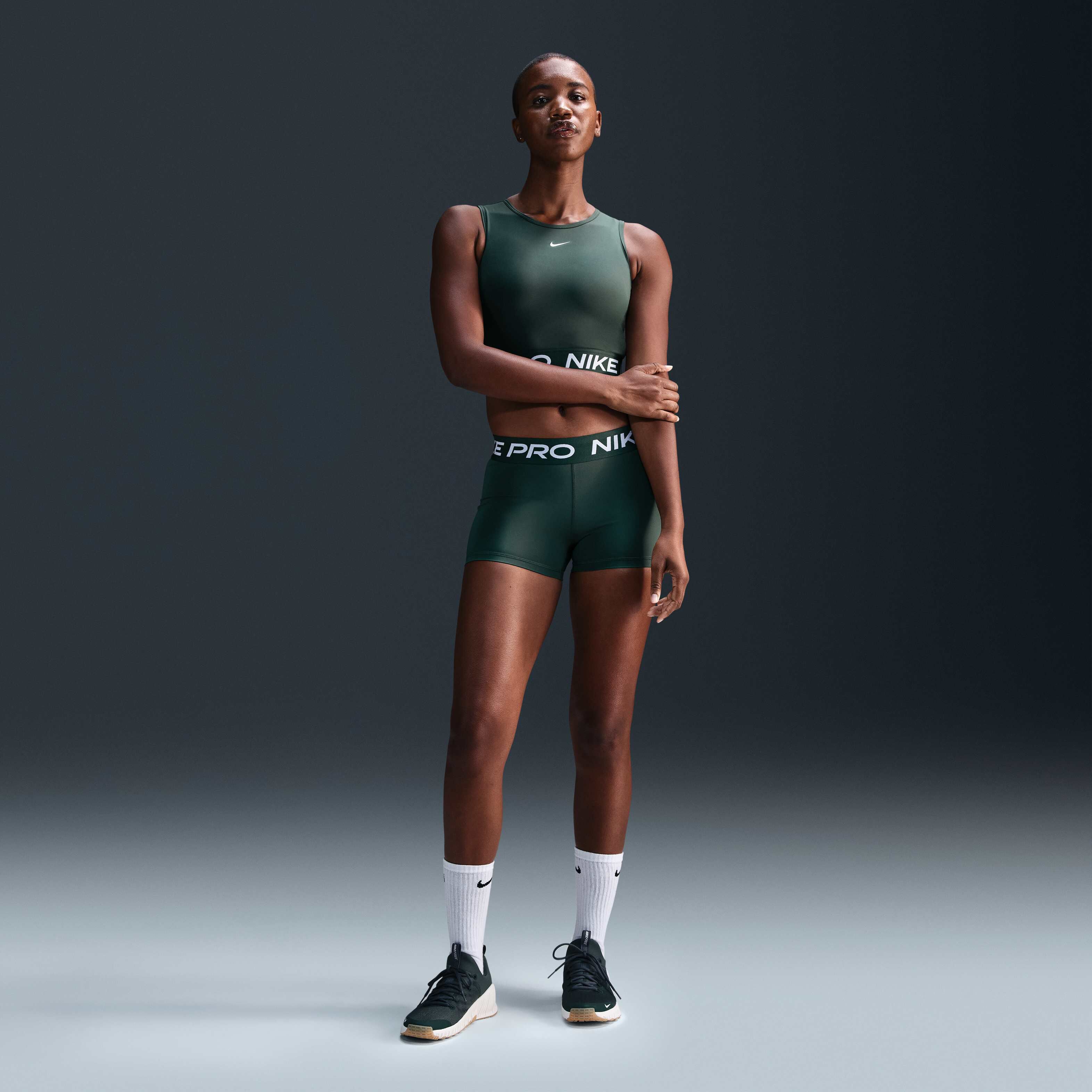 نايكي برو image number 0