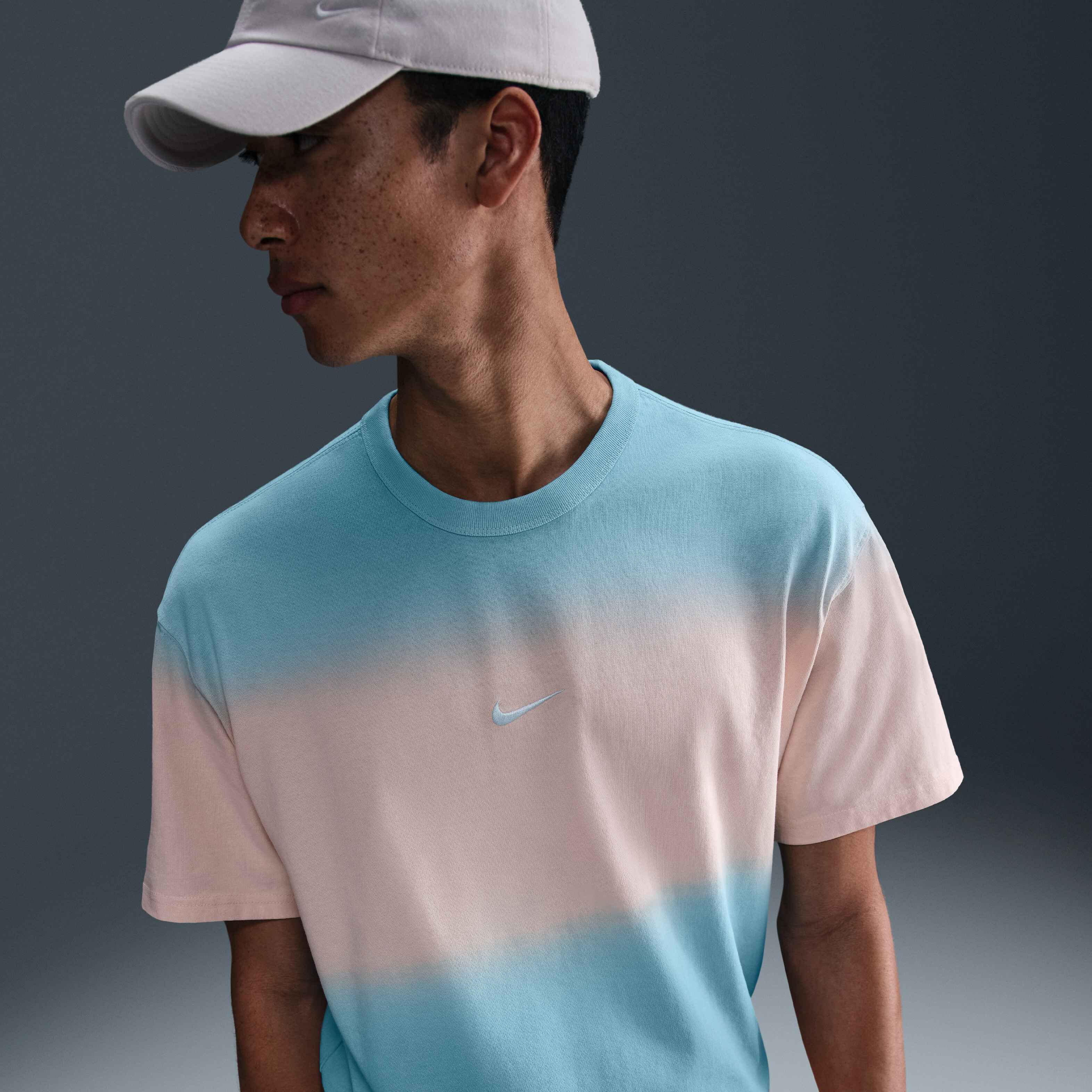 nike sportswear t shirt blue